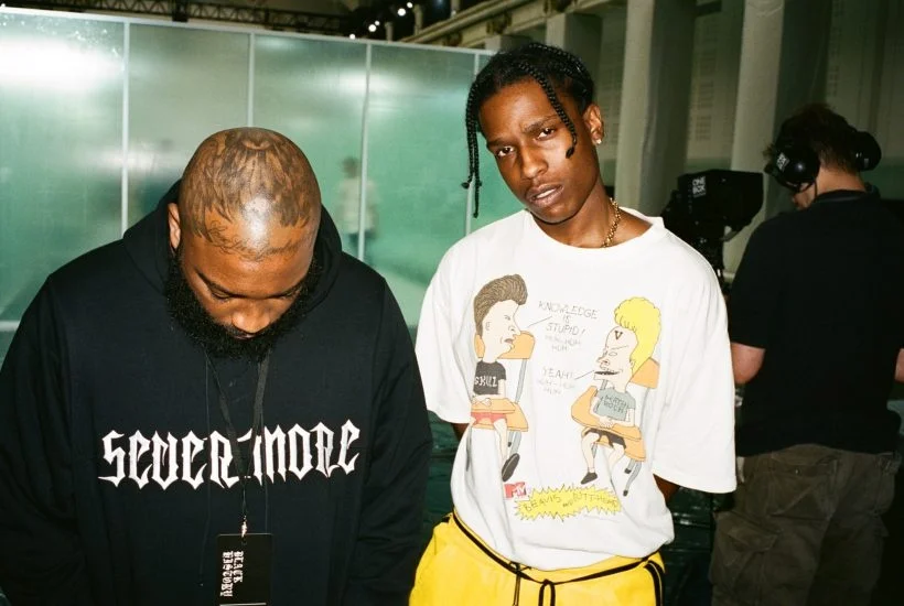 VLoneBackstageParisFashionShowPurpleDiaryFRNDYLMRNl.jpg