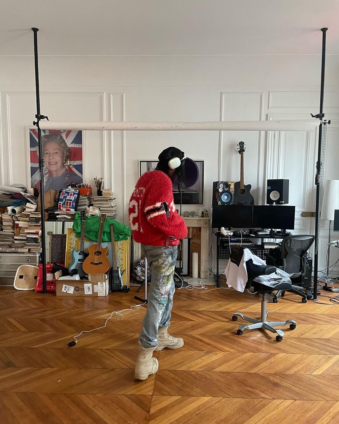 Meek Mill: LV Monogram Camo Fleece Blouson, Jogpants, and LV Trainer  Sneakers in 2023