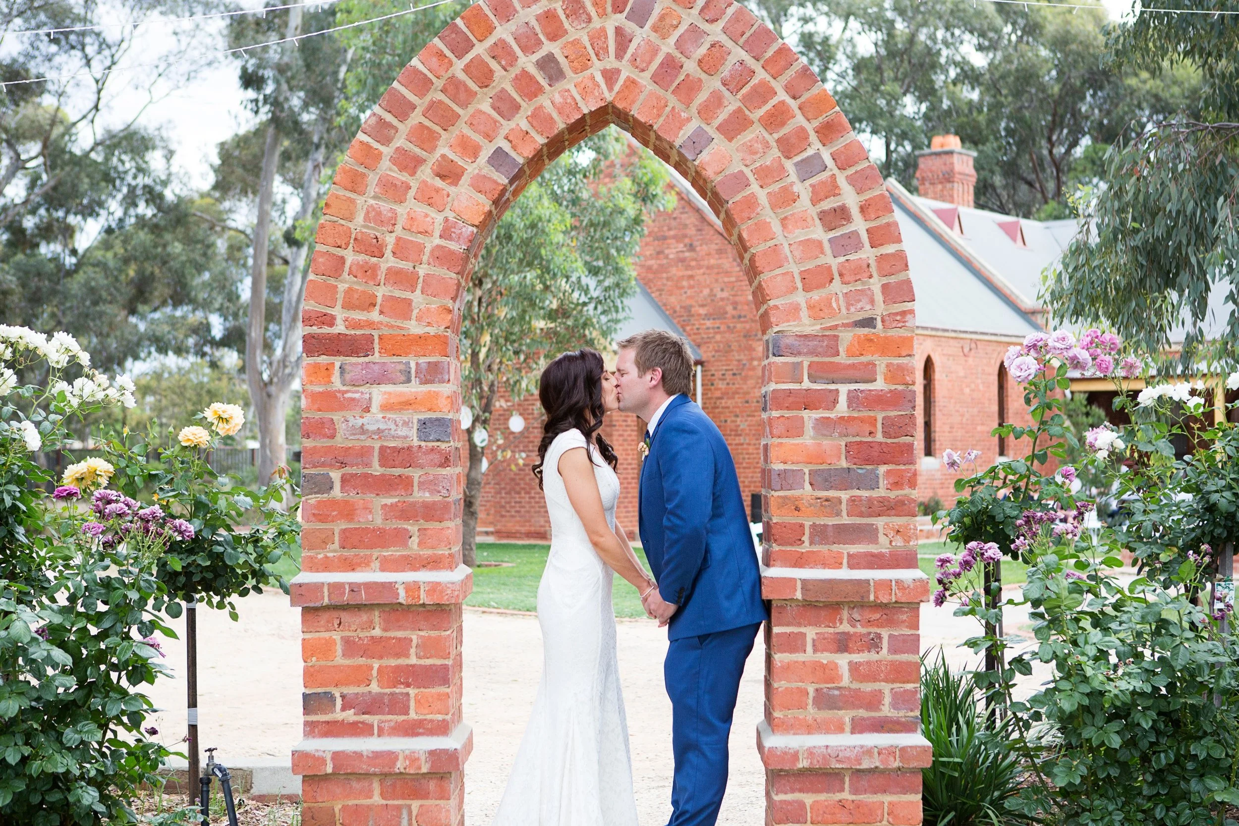 Waratah Weddings
