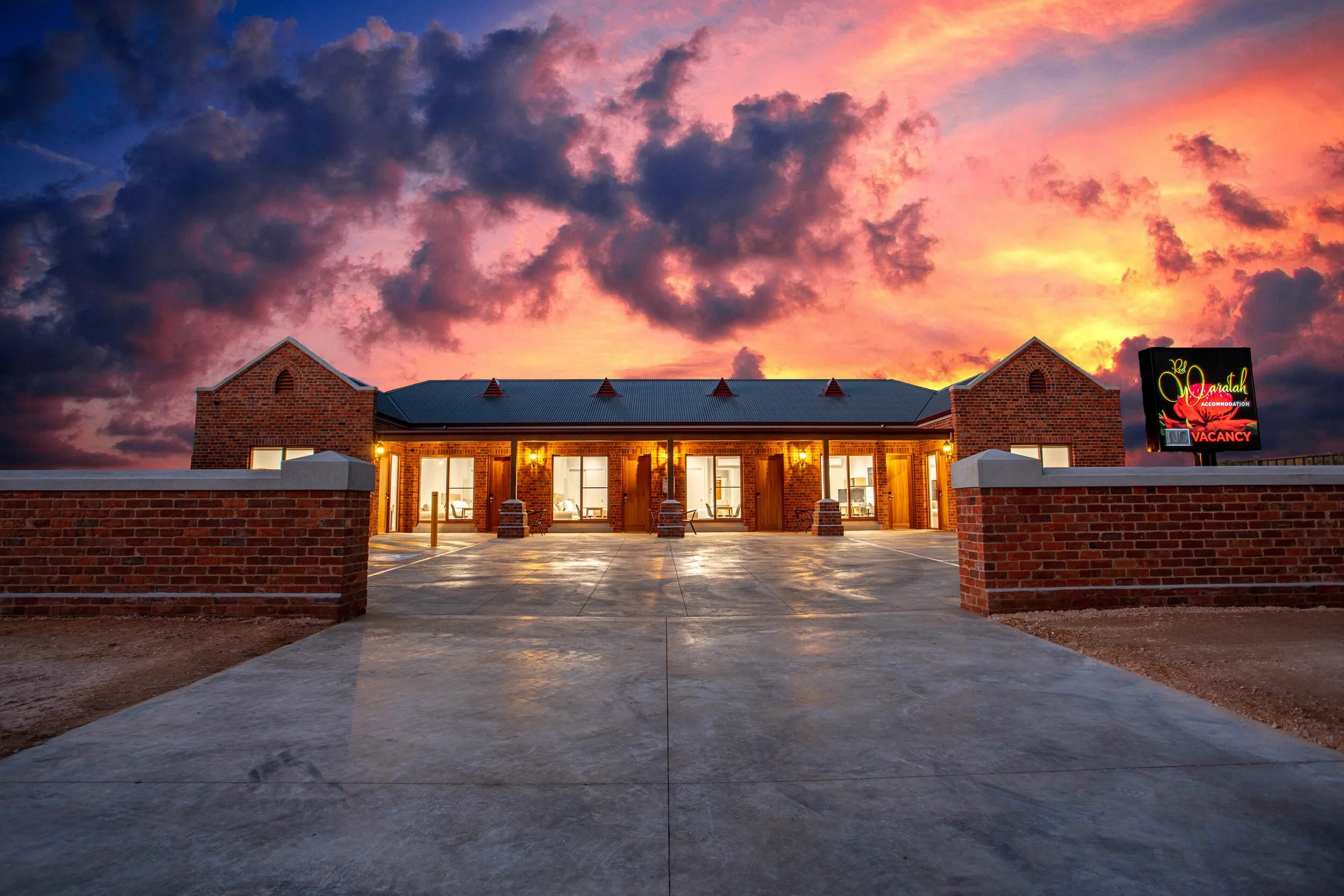 Waratah Weddings