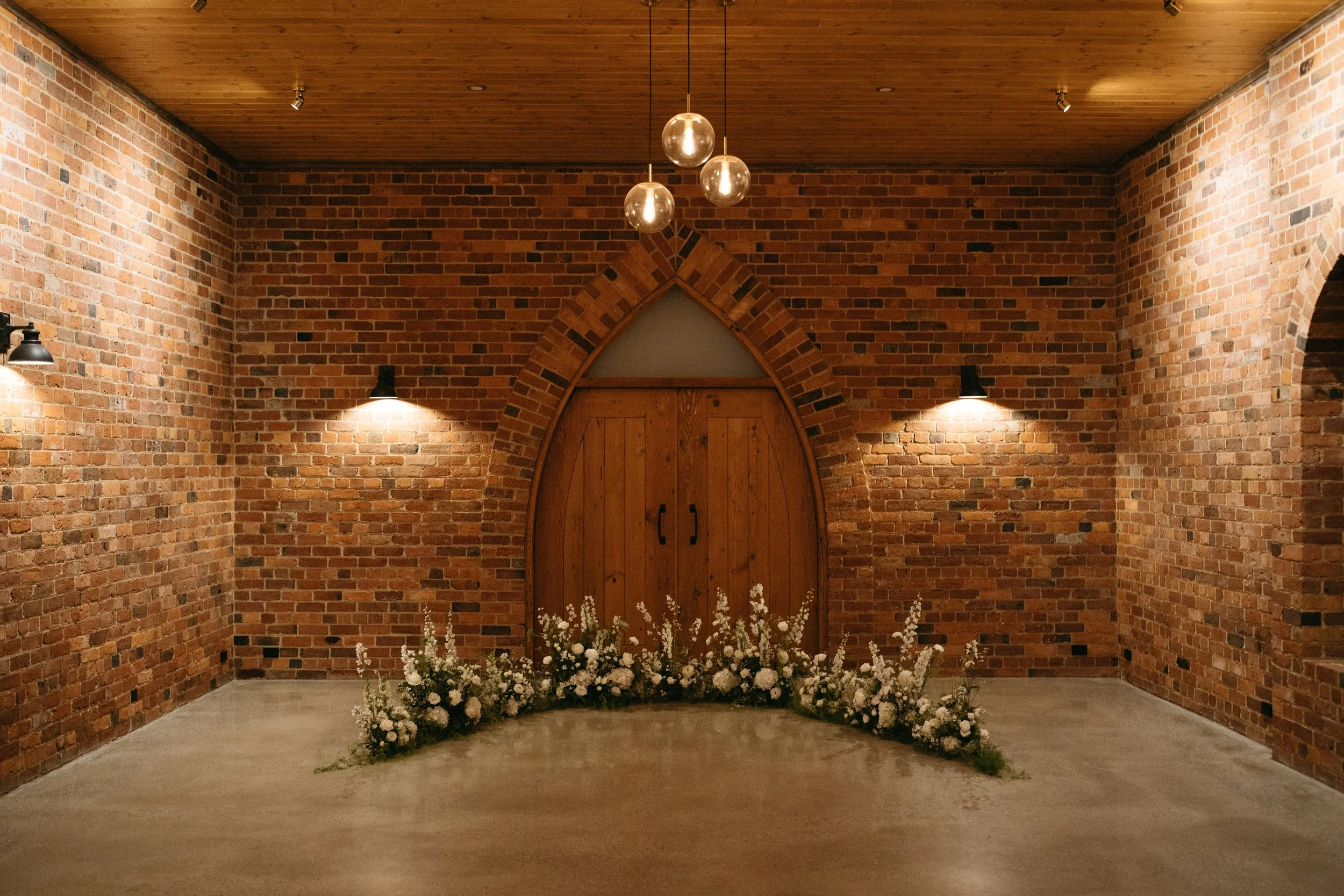 Waratah Weddings