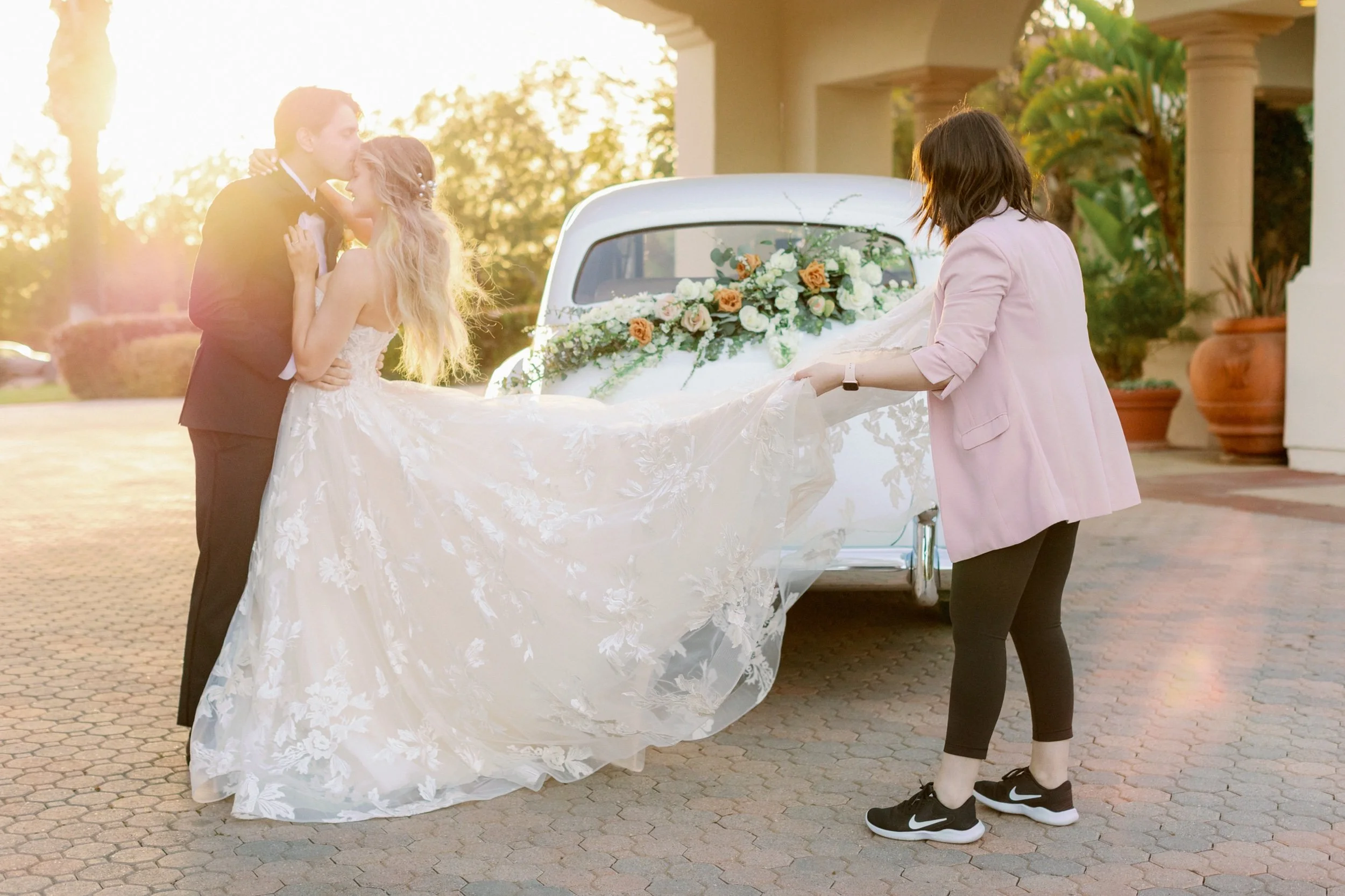 6 Common Myths About Wedding Planners