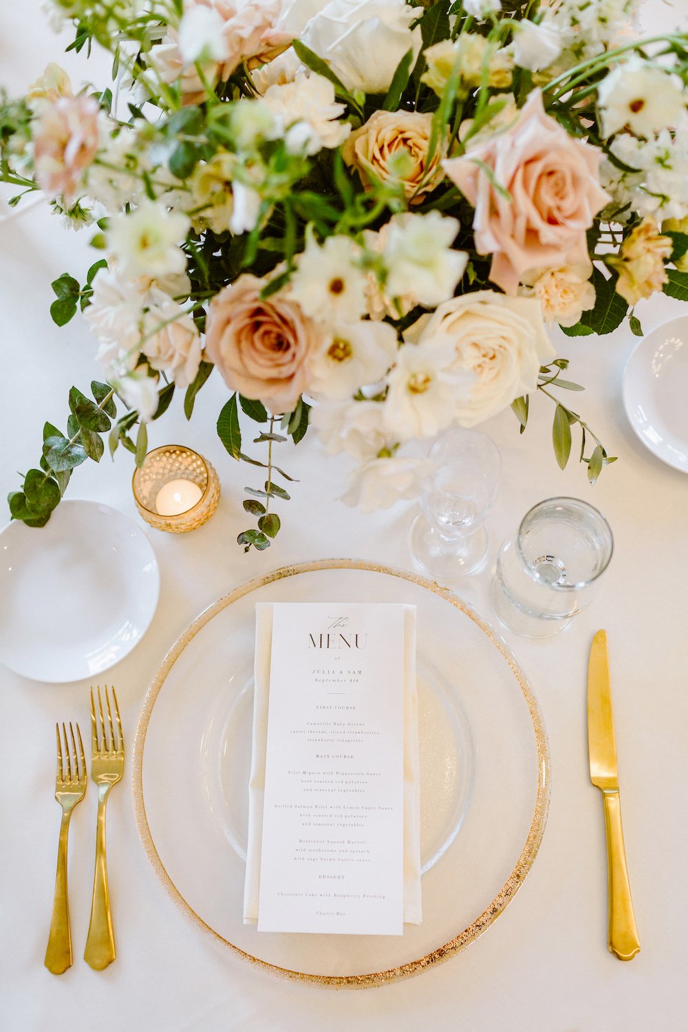 Garden wedding floral table setting at the Spanish Hills Country Club in Los Angeles.