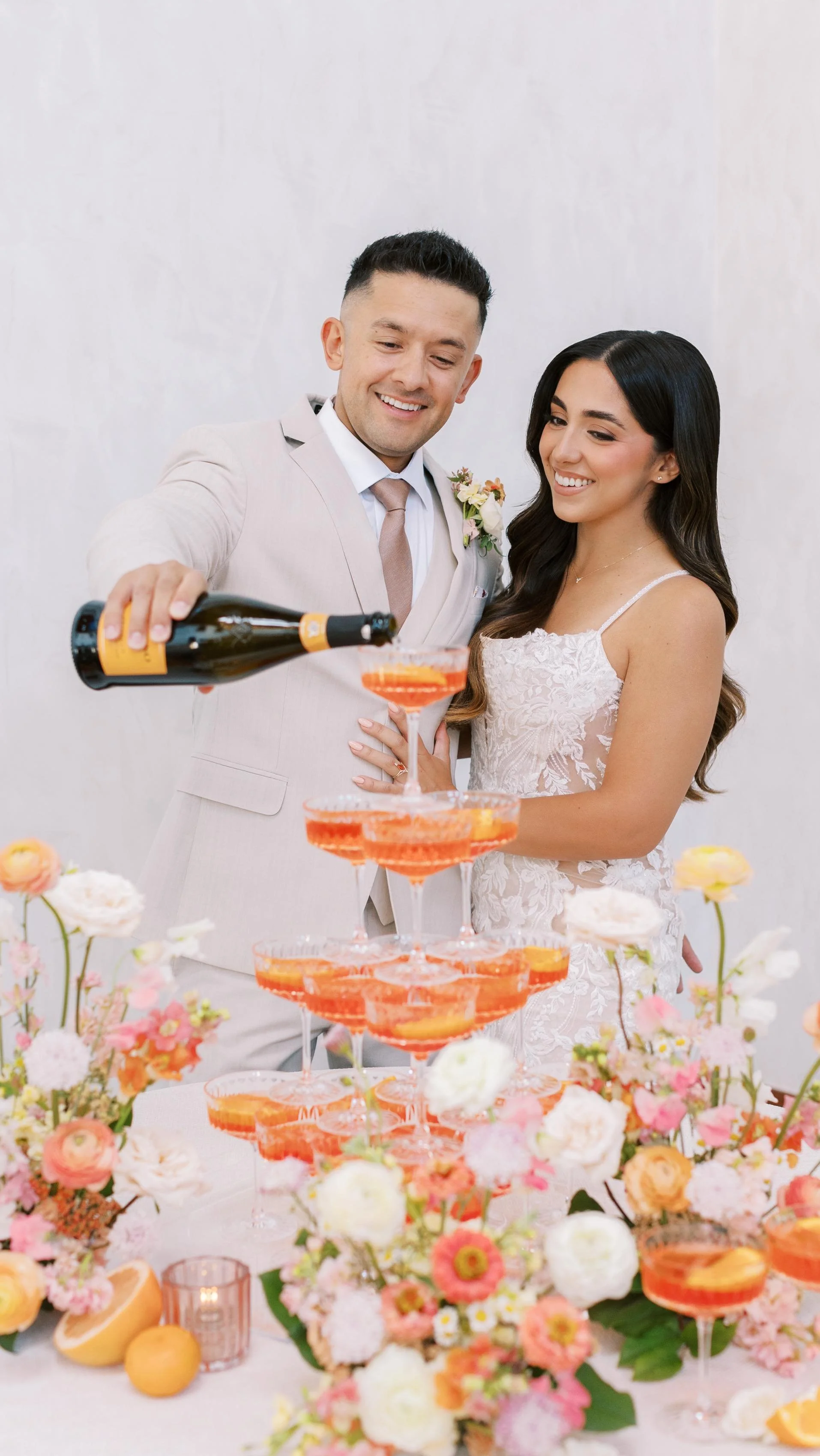 13 Interactive Wedding Guestbook Ideas to Wow Your Guests — To Be Loved ...