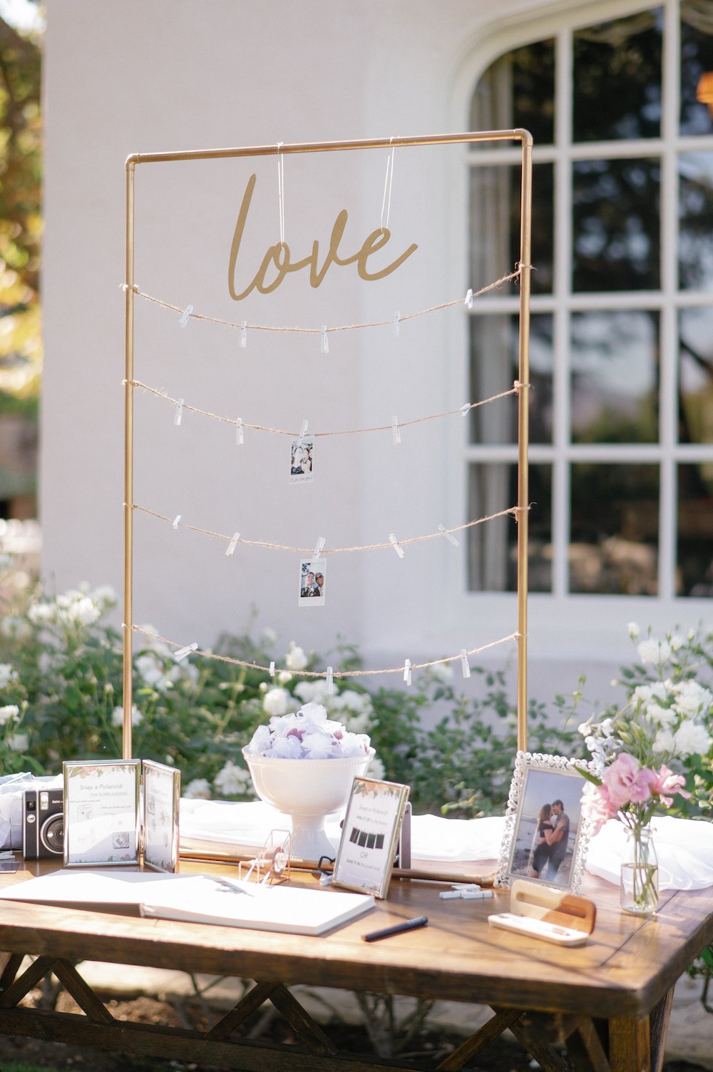 How To Setup A Polaroid Guest Book Station At Your Wedding