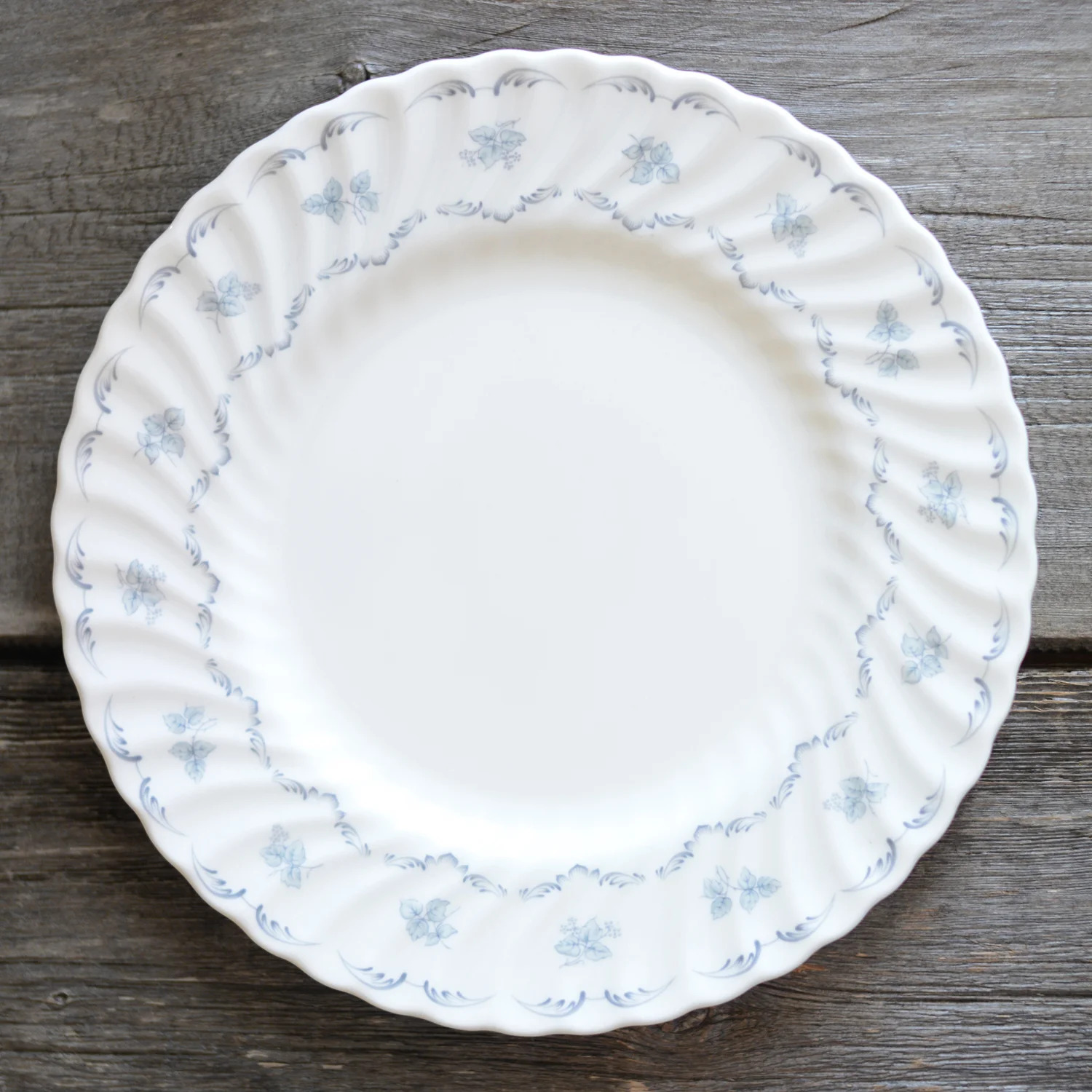 ellwood dinner plate - 4 available