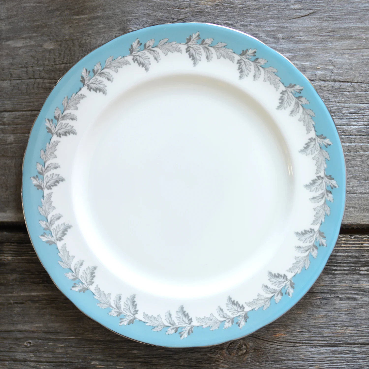 oak leaf dinner plate