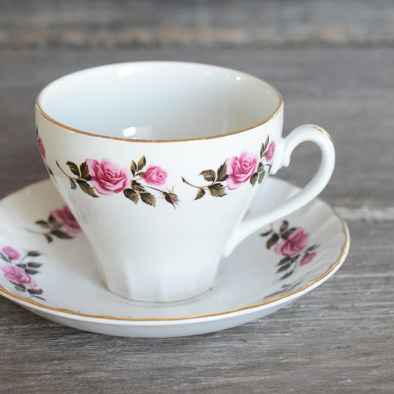 ellis tea cup and saucer - 6 available