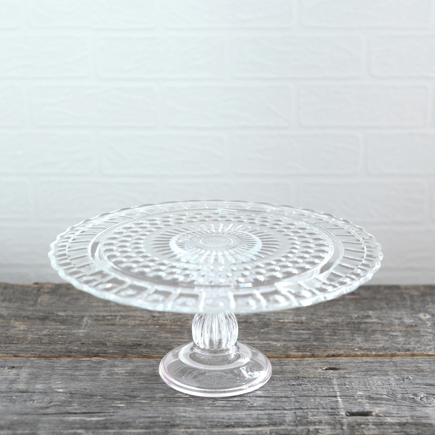 hollie stand - 11" x 4.5"