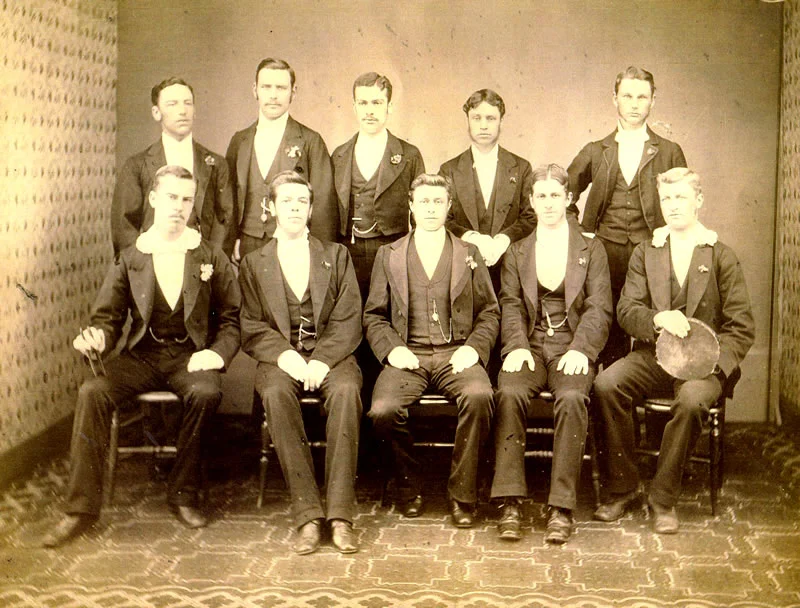 10 Original members of the choir