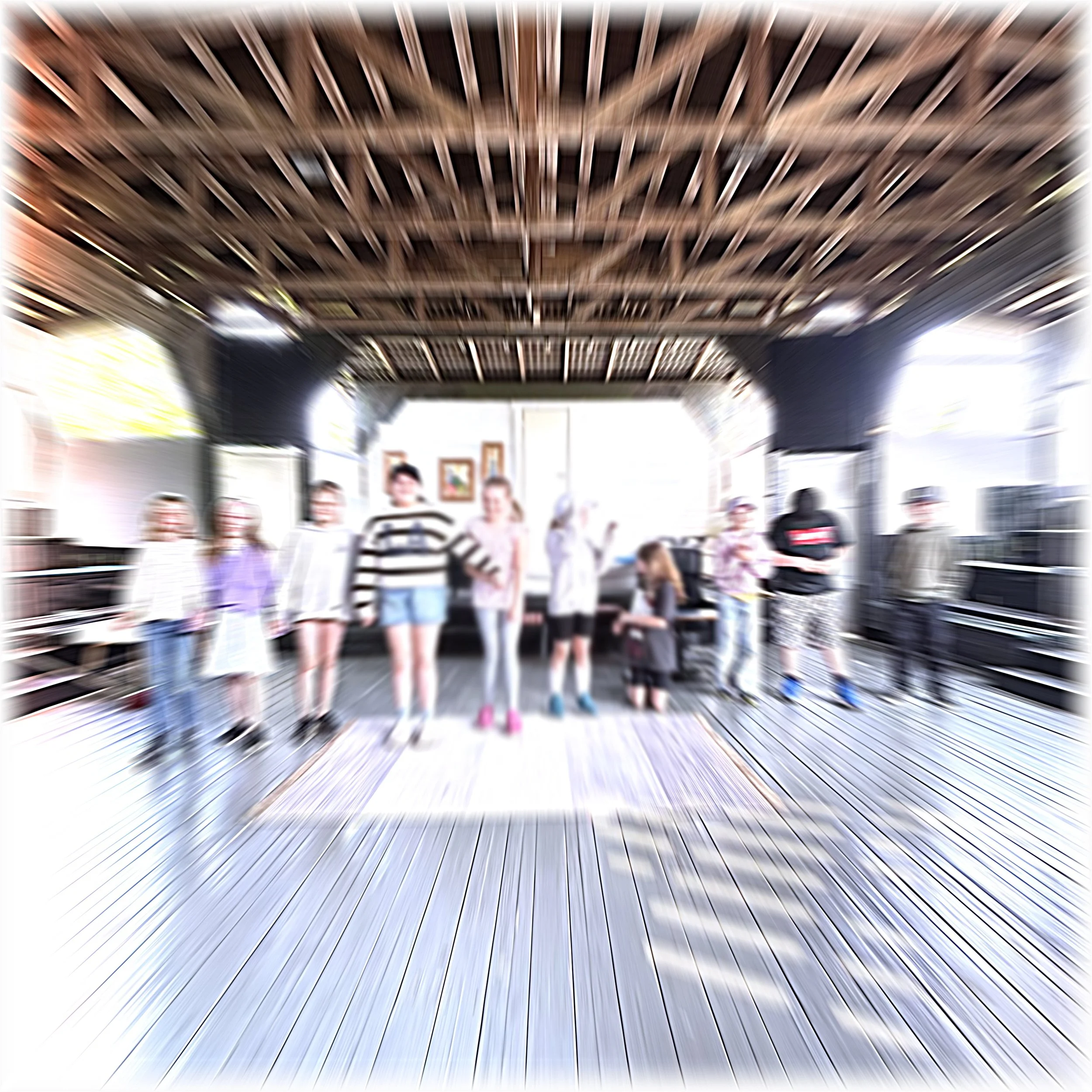 Teaterkurs för skolelever / Teatterikurssi koululaisille