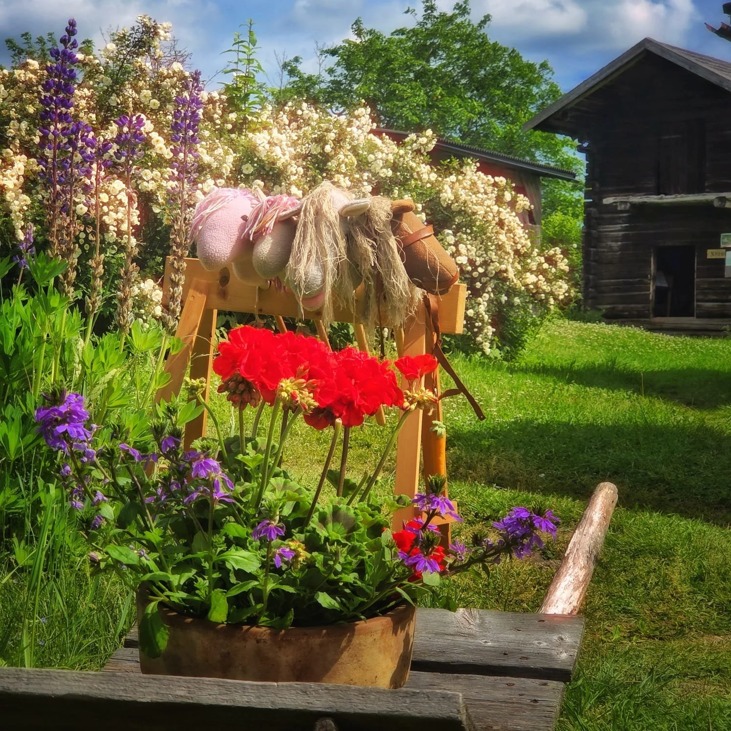 Öppna Byarnas dag: Postbackens sommar – Avoimet Kylät -päivä: Postimäen kesä