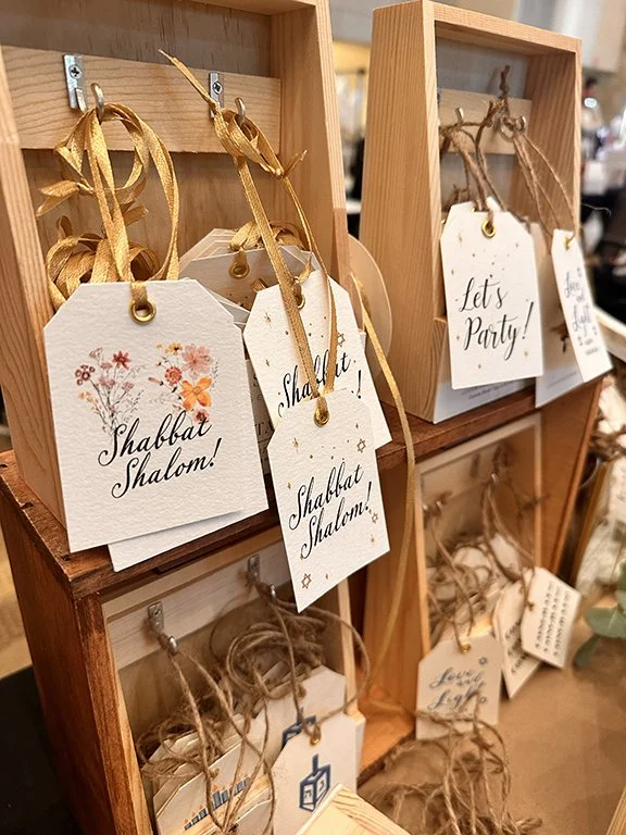 YND_ShabbatShalomBottleTag_Examples copy.jpg