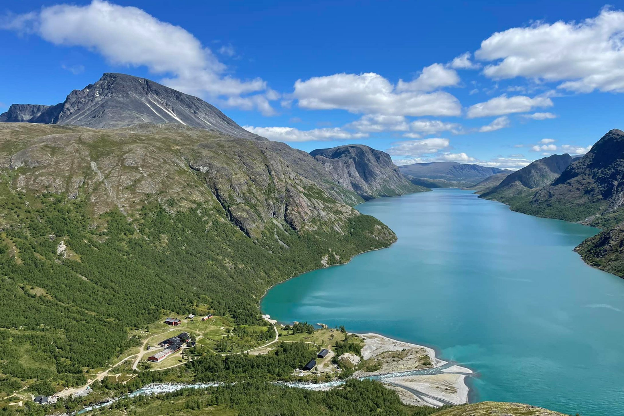 Tredagers med base på Memurubu