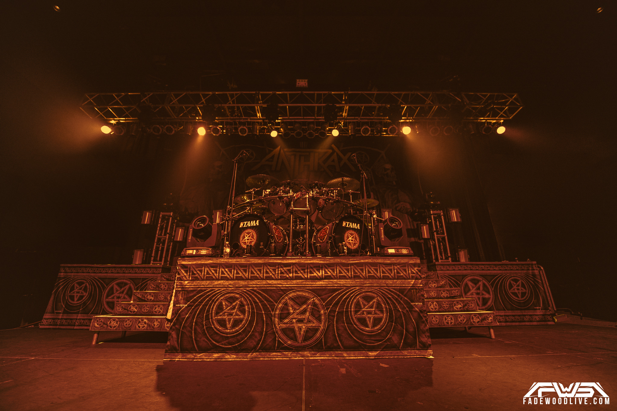 Anthrax - Live at the Knitting Factory Spokane - 2-17-18