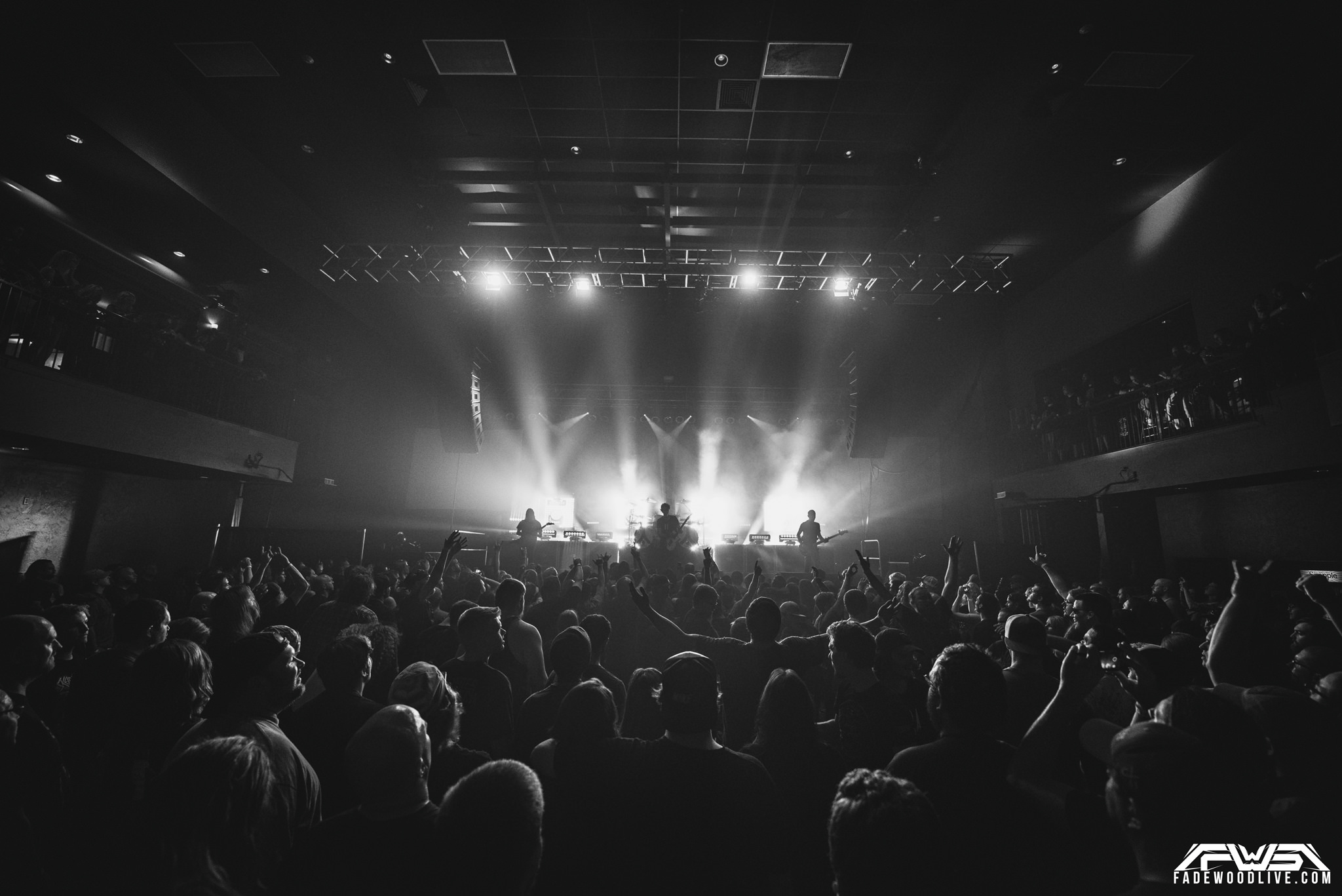 Gojira_KnittingFactory_BW04.jpg