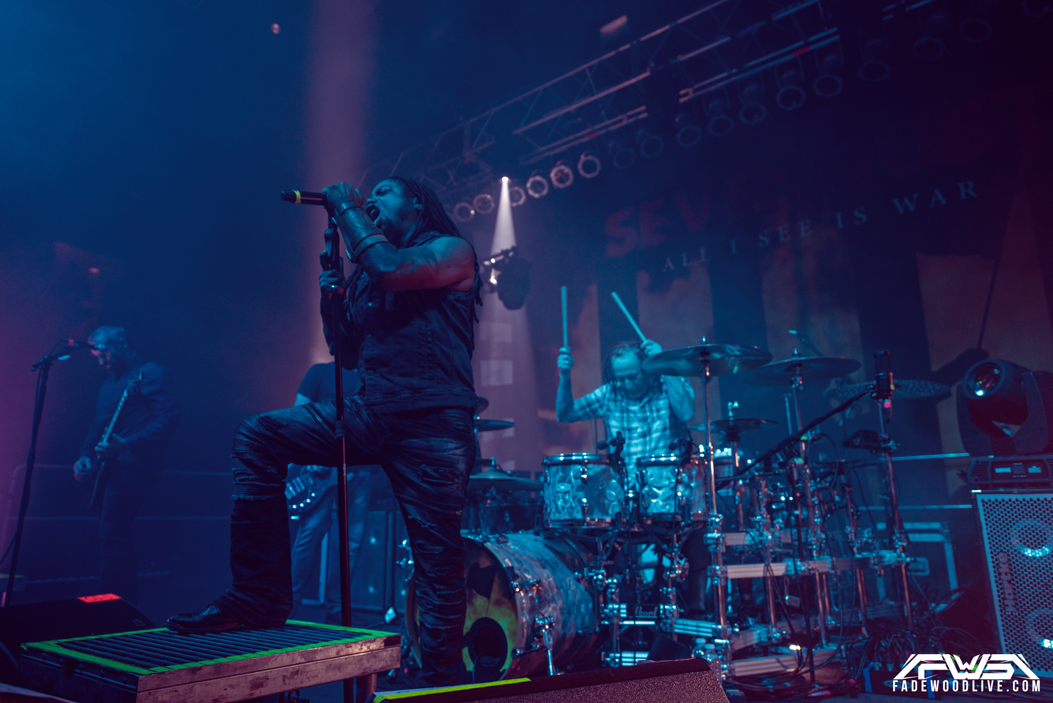 SEVENDUST_10.6.1807.jpg