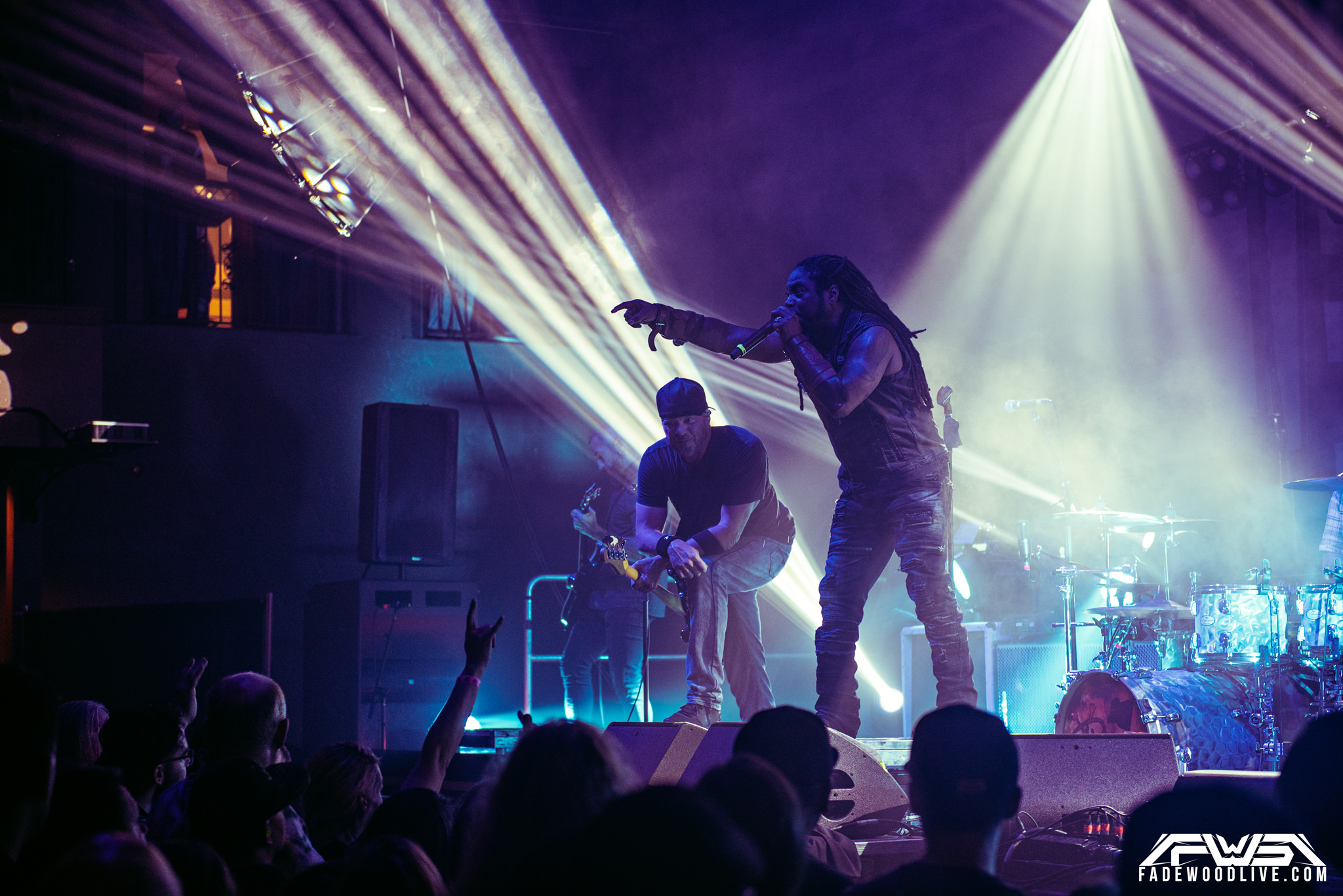 SEVENDUST_10.6.1829.jpg