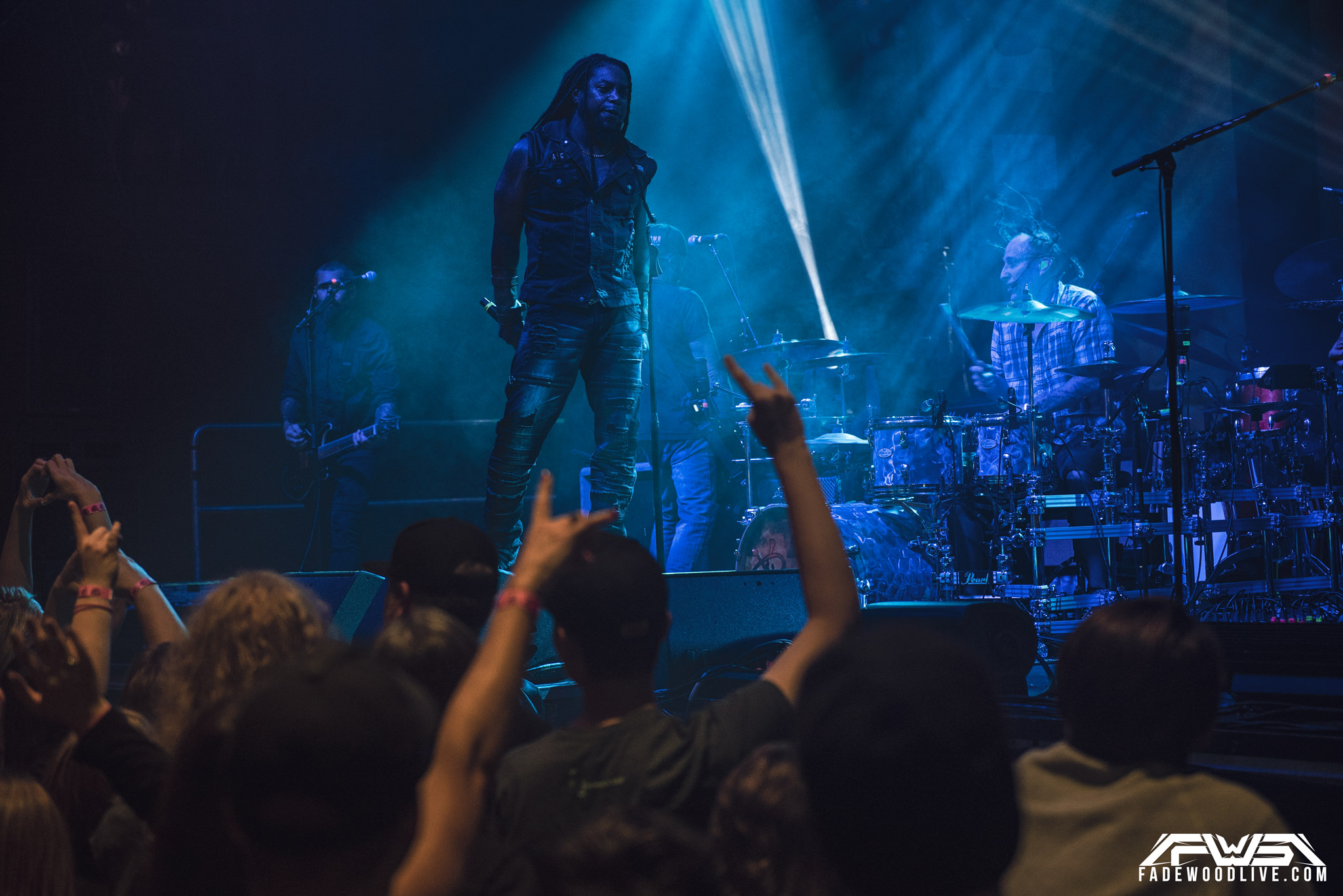 SEVENDUST_10.6.1834.jpg