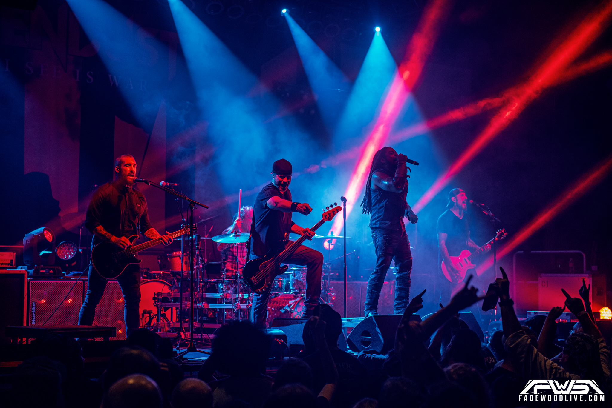 SEVENDUST_10.6.1838.jpg