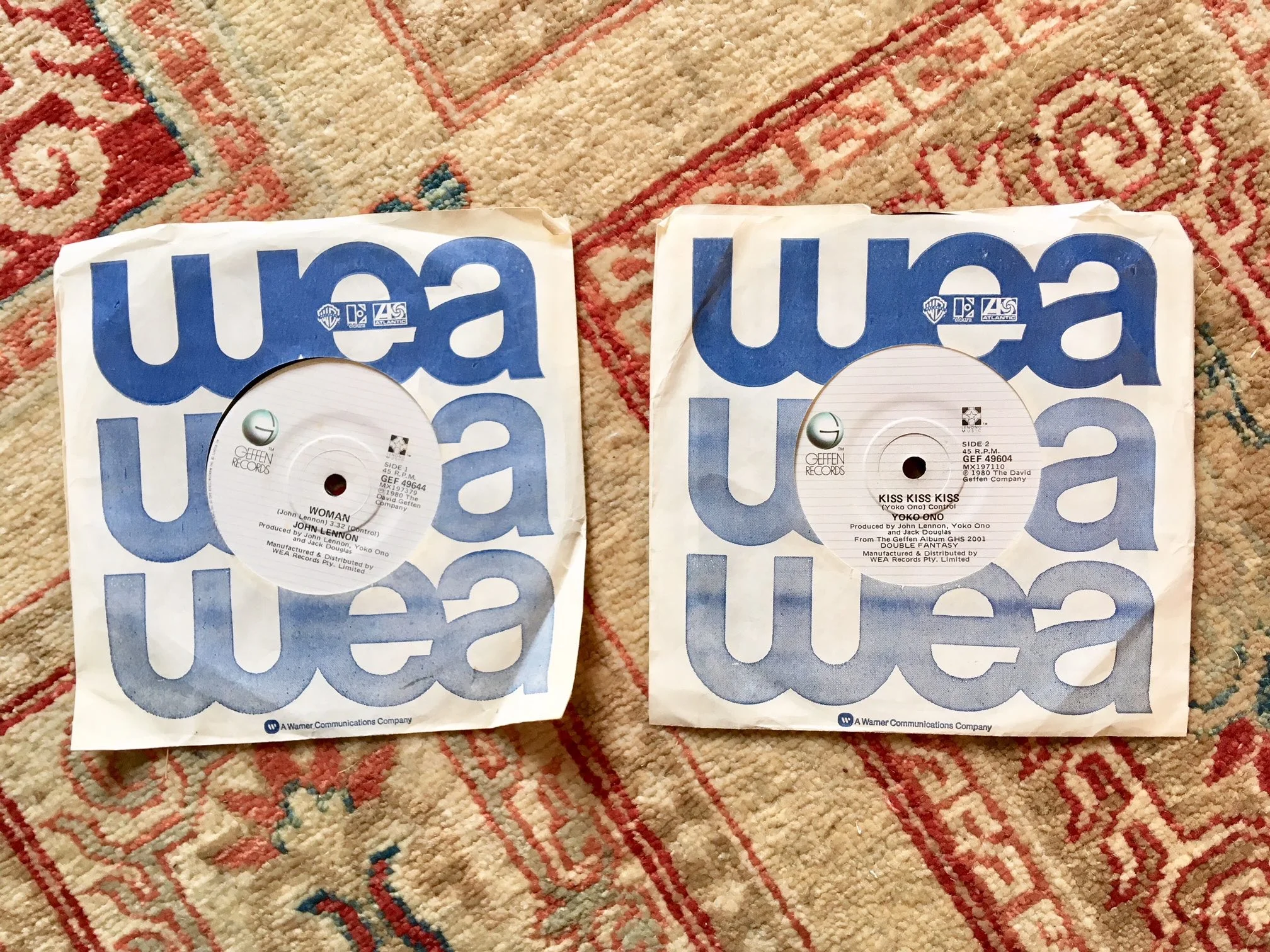 Lennon & Yoko 45s.jpg