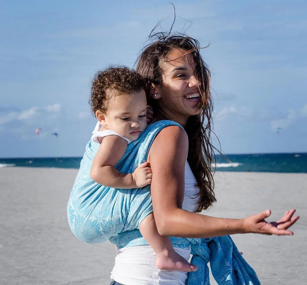 Bien Etre Au Naturel Grace A L Aromatherapie Et Le Portage Des Bebes