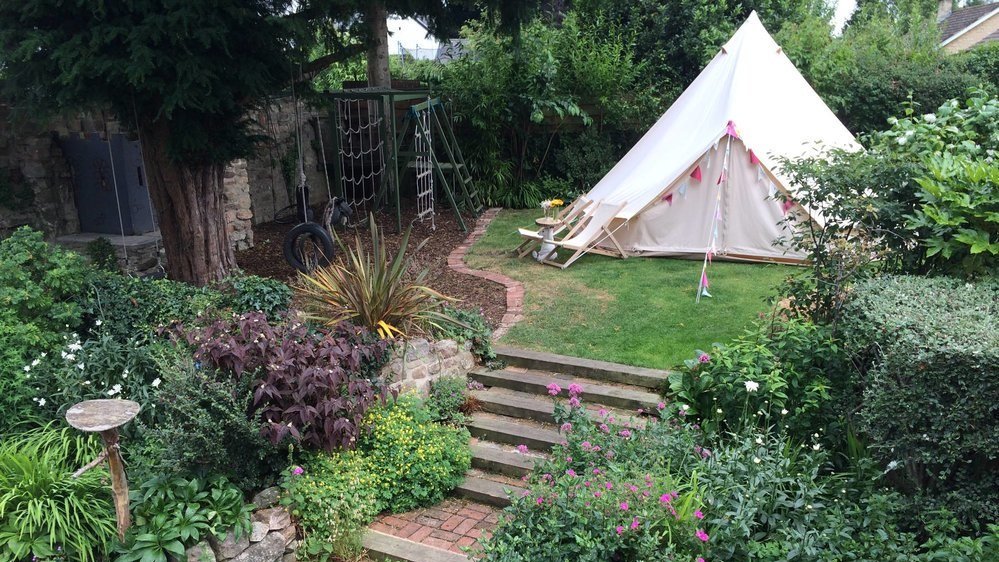 Mill+End+garden+bell+tent+from+steps.jpg