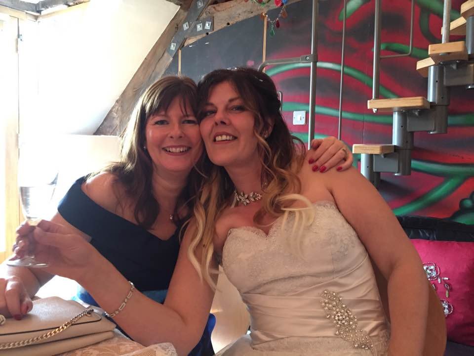 Relaxed wedding party with family and friends