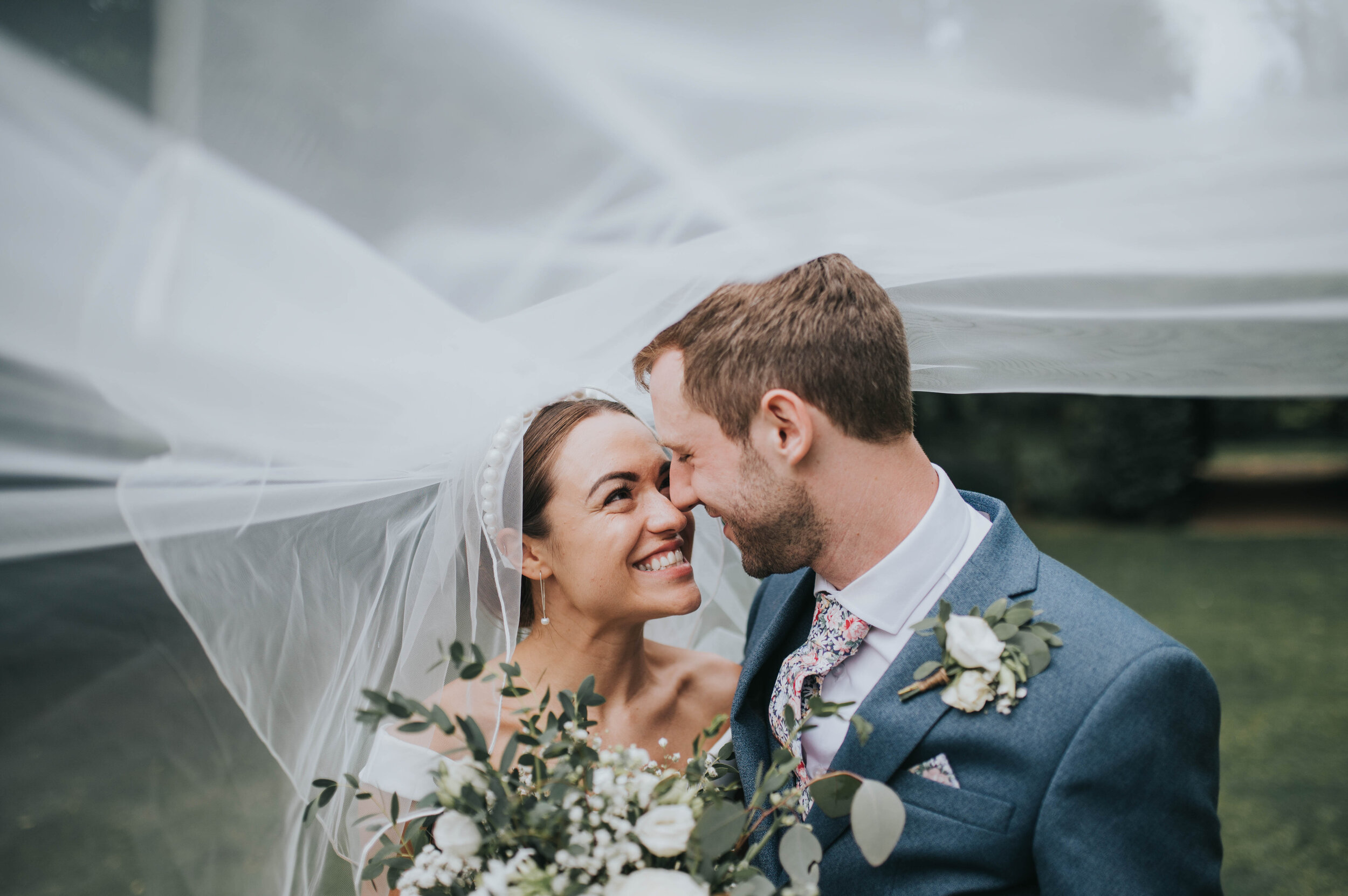 cripps-barn-wedding-photography-cirencester-gloucestershire-46.jpg