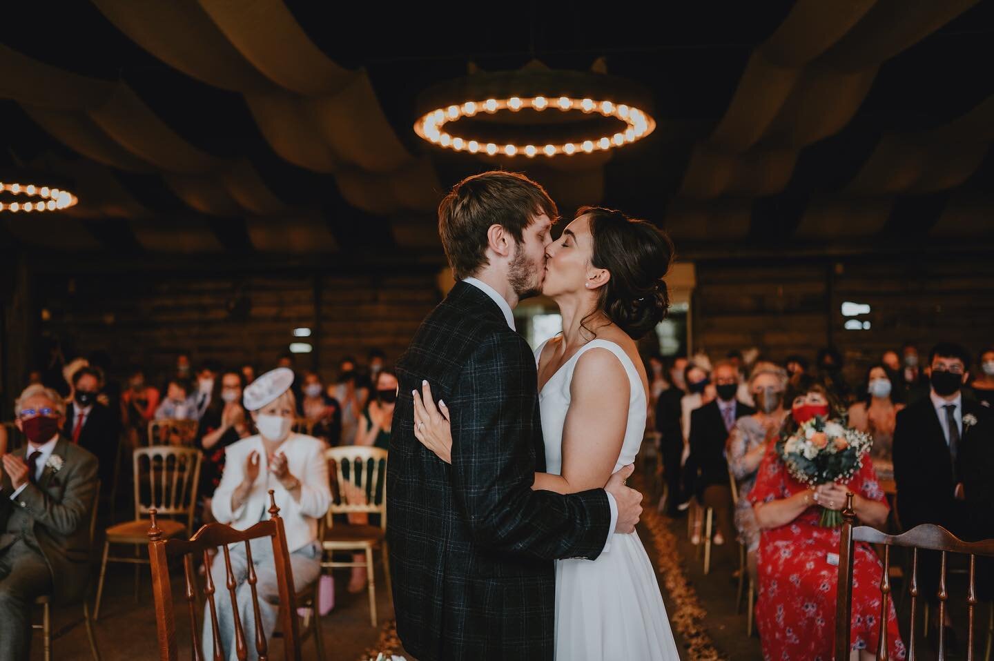 Congratulations to Aimee &amp; Andy on their beautiful wedding at @wellington_barn 
.
Dress: @trousseauxbridal 
Band: @southwestbanduk 
Flowers: @theguelderroseflorist 
Hair &amp; Makeup: @hayleyhewlettbridalhair 
.
.
.
#wellingtonbarn #wellingtonbar