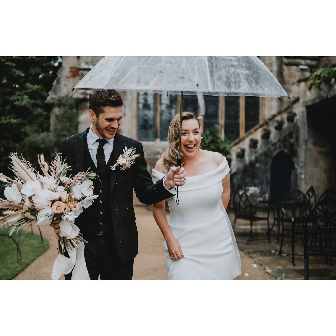 Huge congrats to Ella &amp; Josh on their wedding Sunday. The 🌧 didn&rsquo;t get in the way of an amazing day.
.
.
.
#swanhotelwells #swanhotelwellswedding #wellswedding #somersetwedding #somersetweddingphotographer #rainywedding