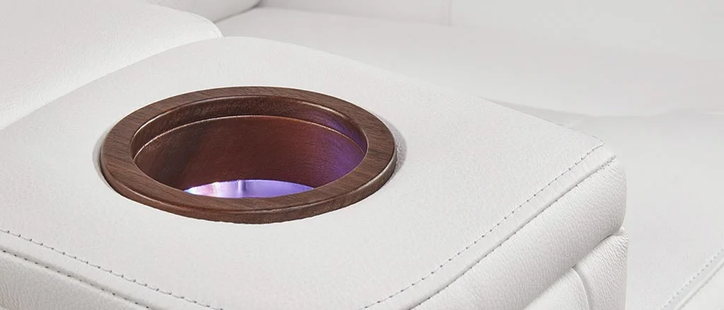 features-illumination-cupholder