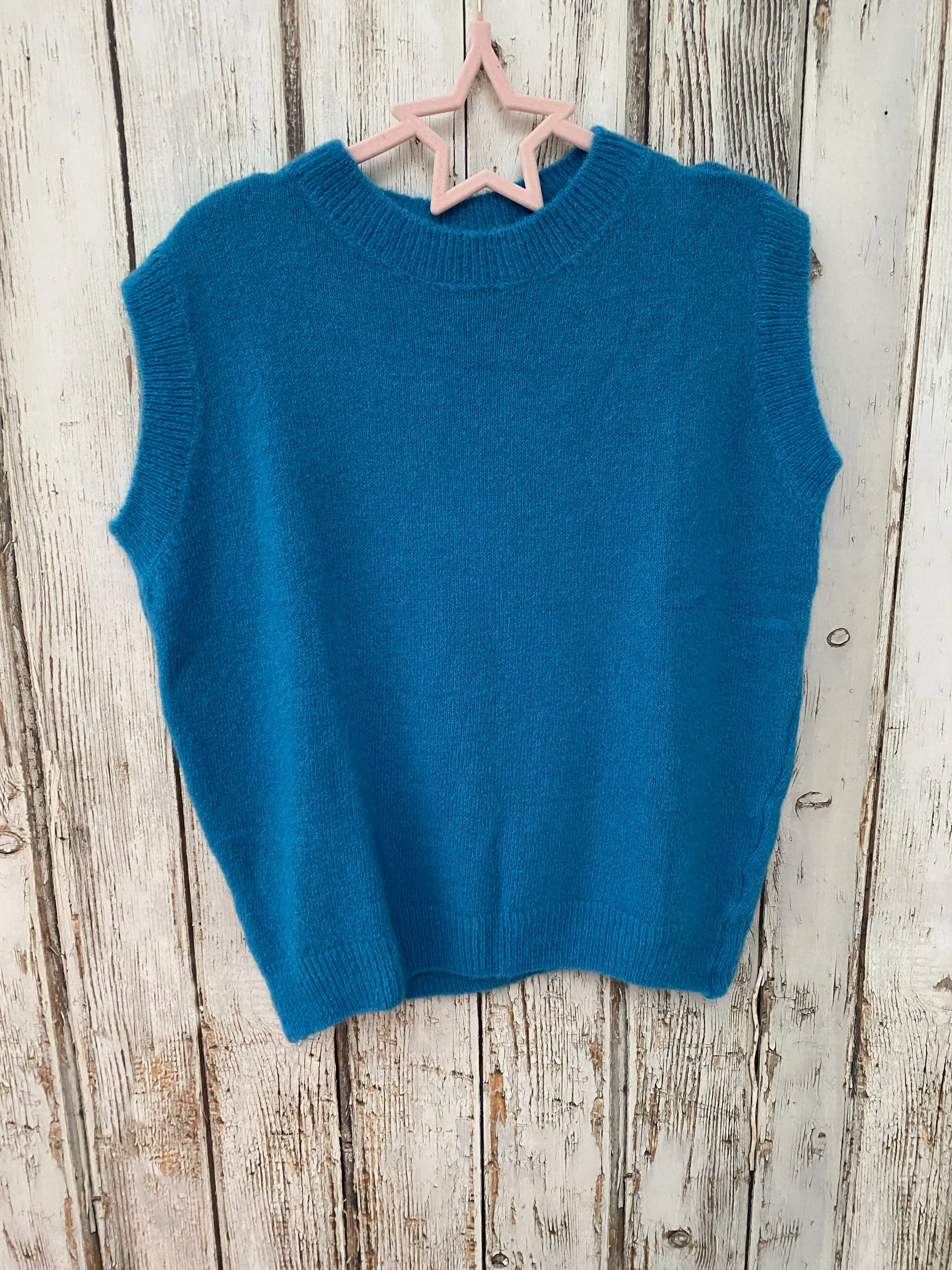 Peacock blue sleeveless jumper