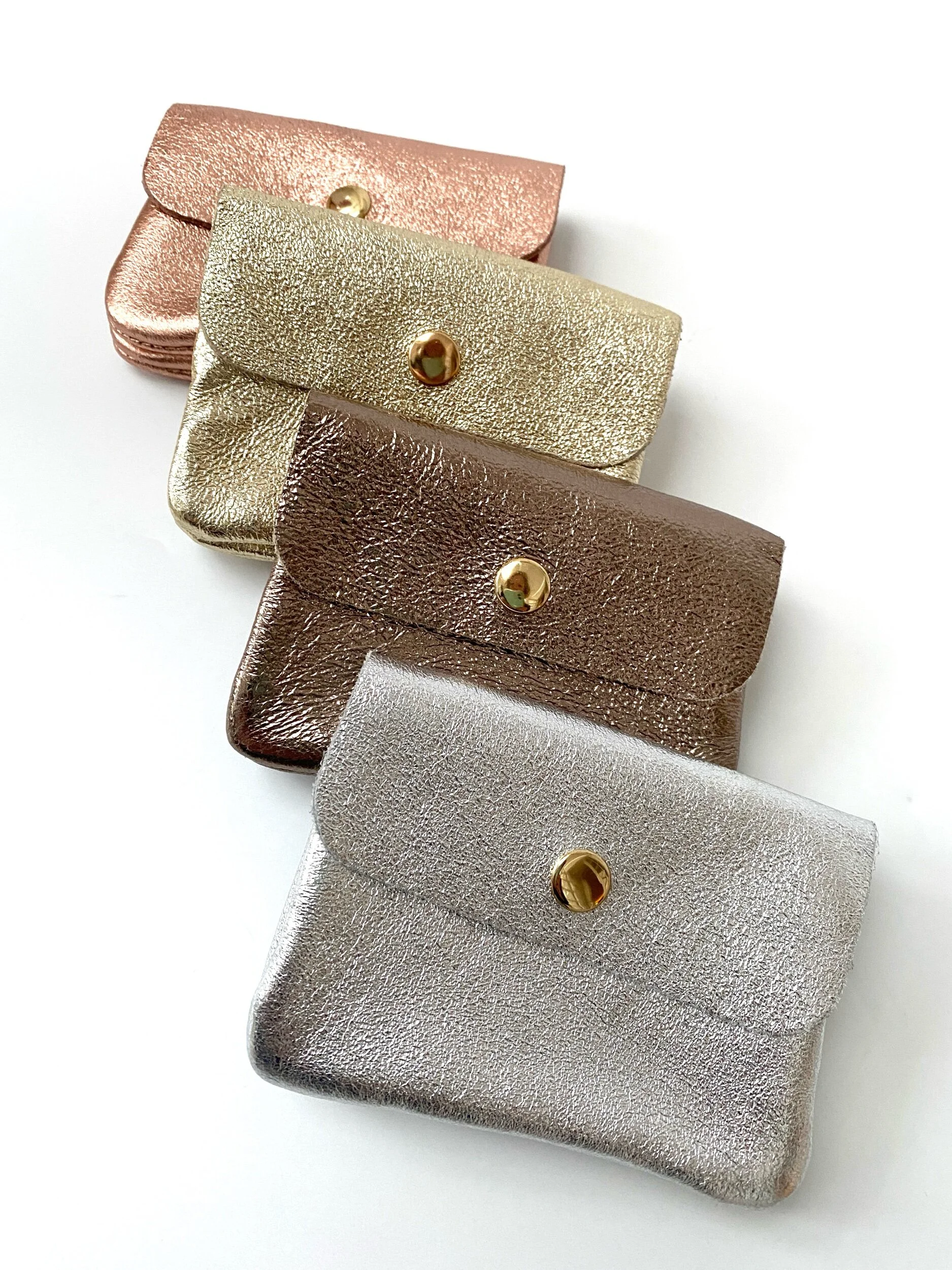 CEC679B0-3507-4E76-8337-D2E472852626