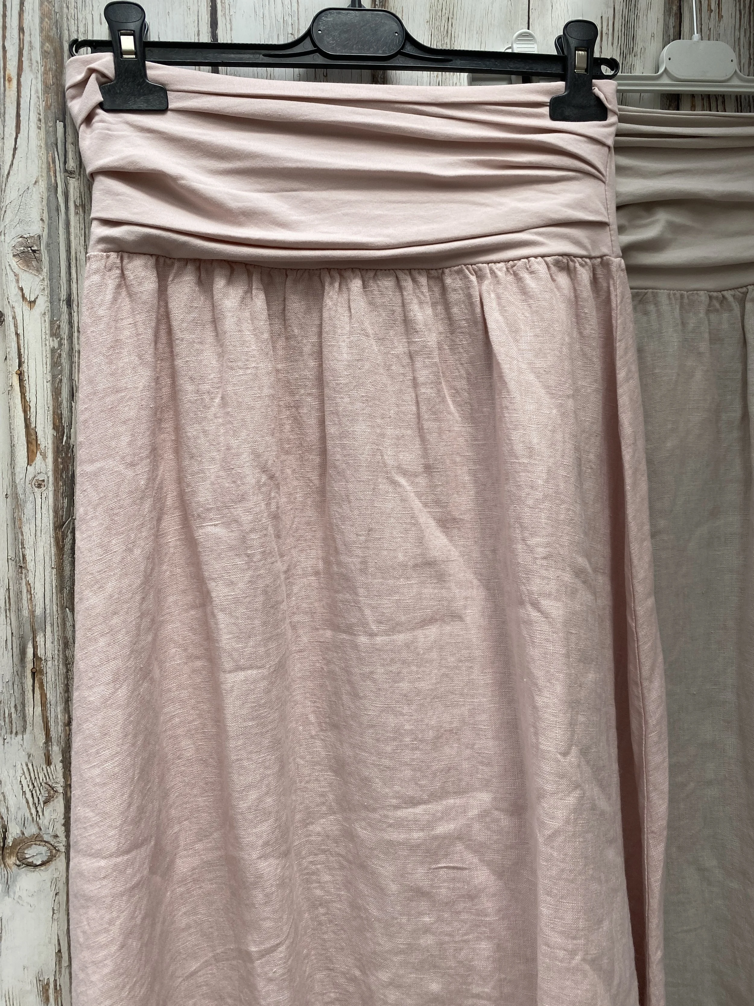 pinklinenskirt.JPG