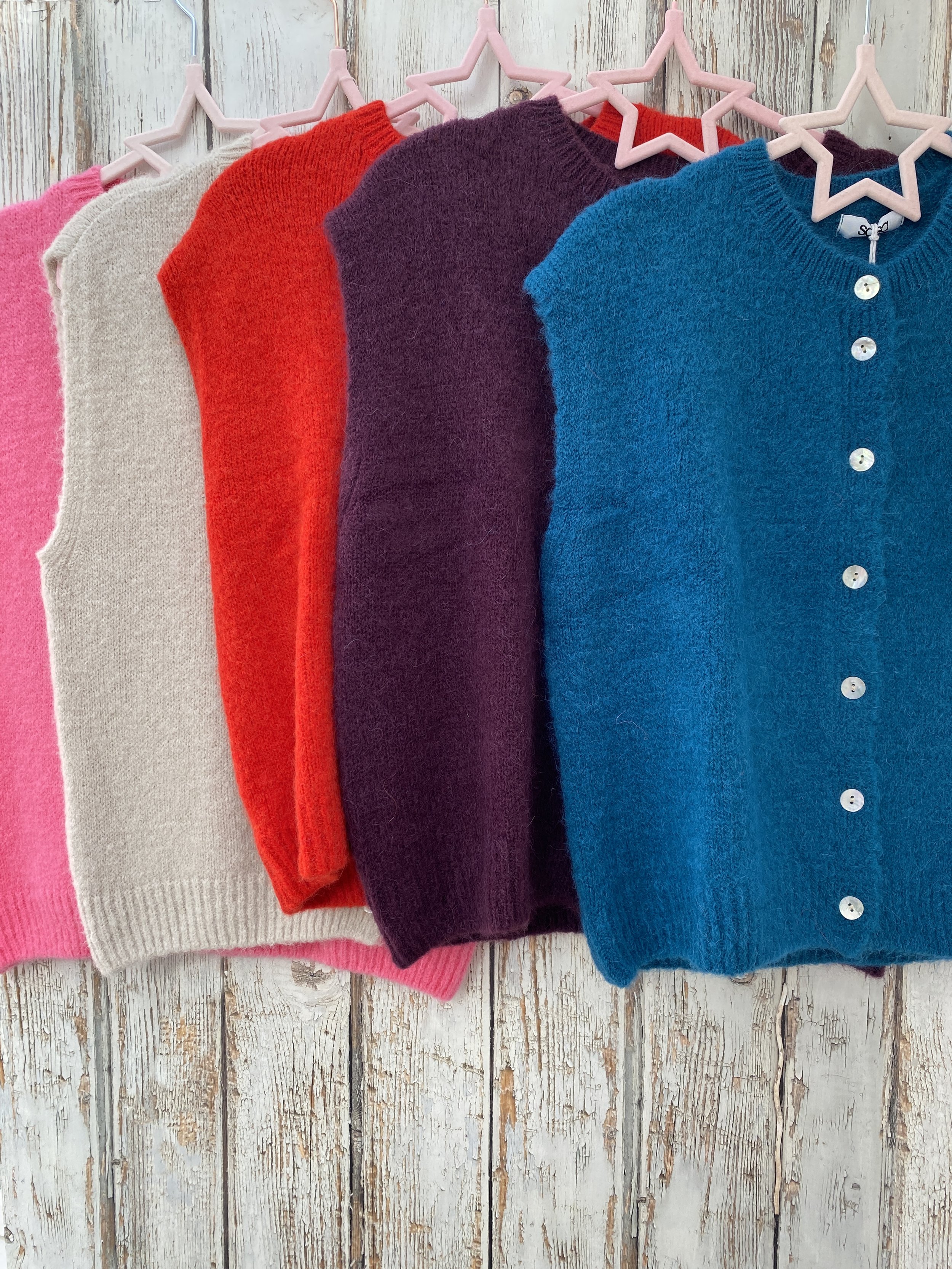 Alpaca Mix Sleeveless Cardigan