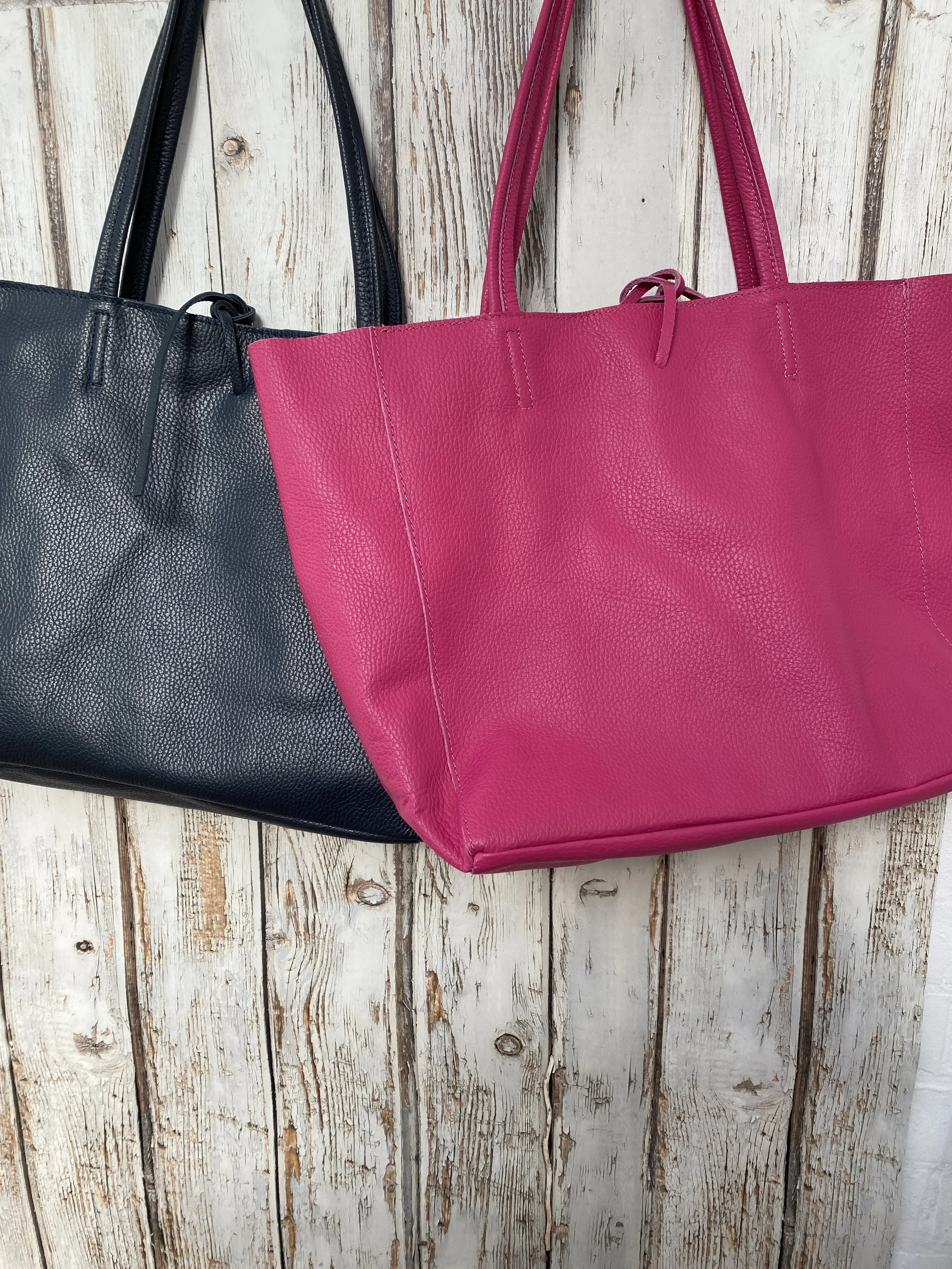 Leather tote bags