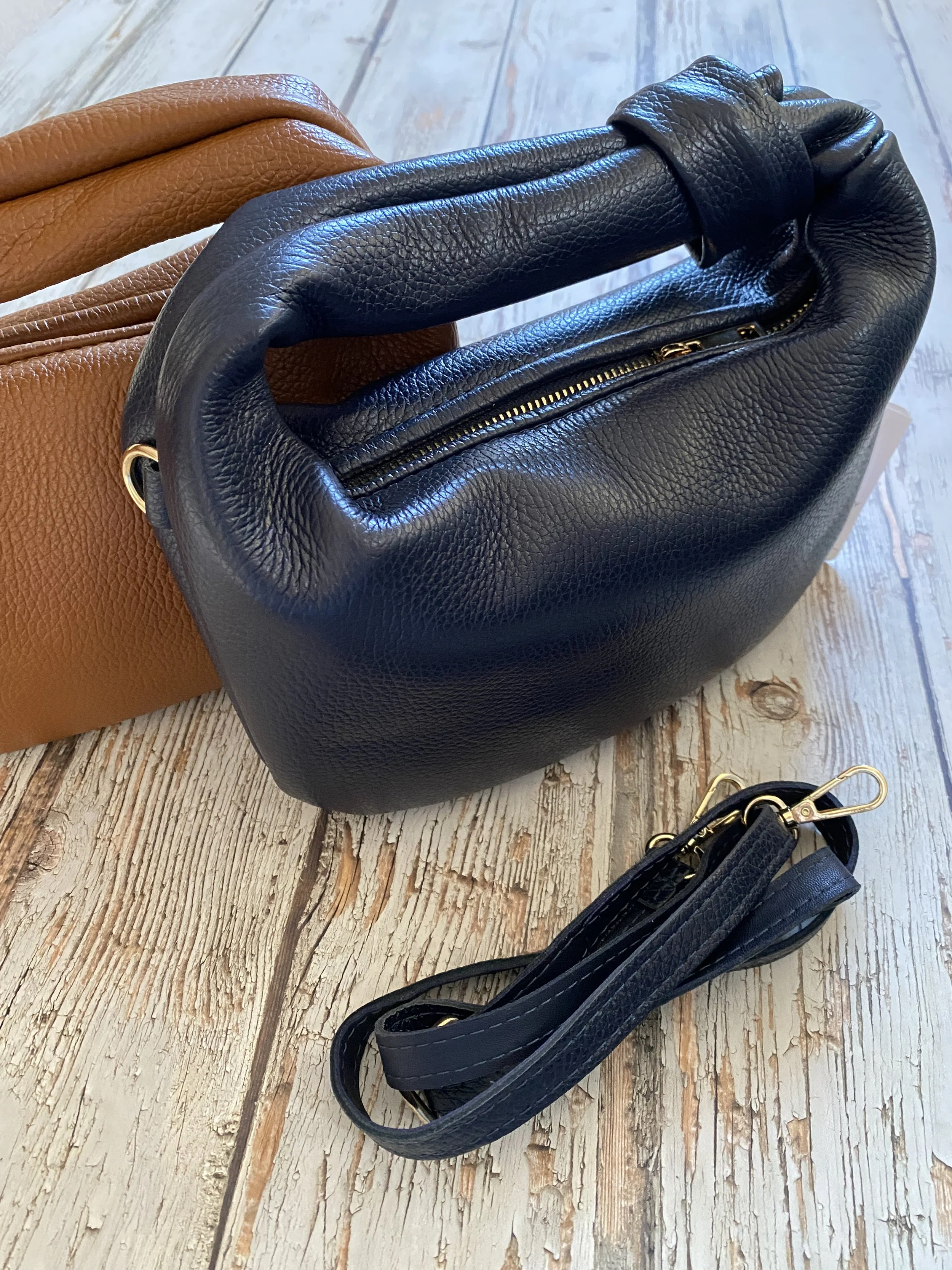 Emily Leather Hobo Bag (Small handbag)
