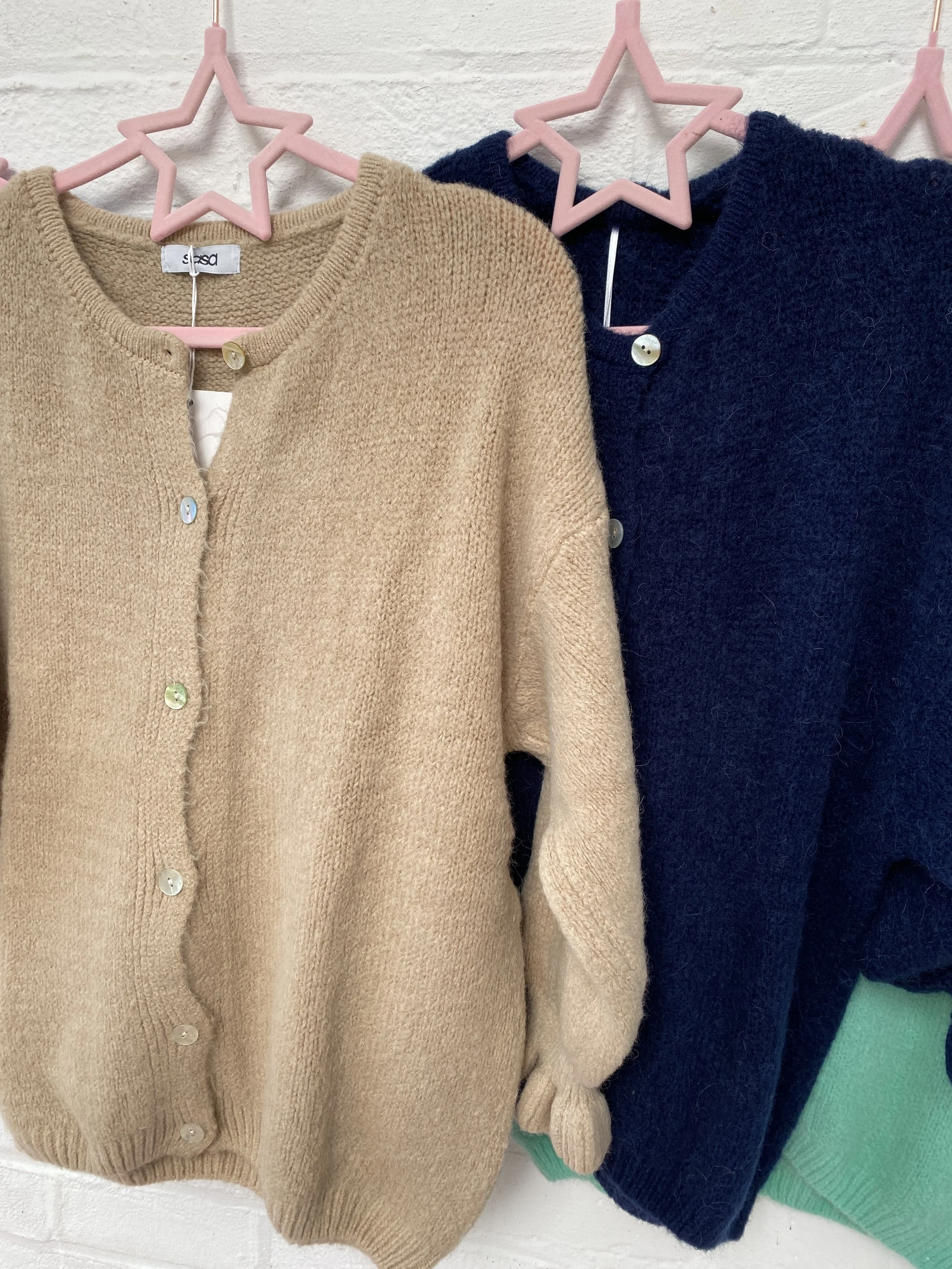 Frill Edge Sleeve Alpaca Cardigan