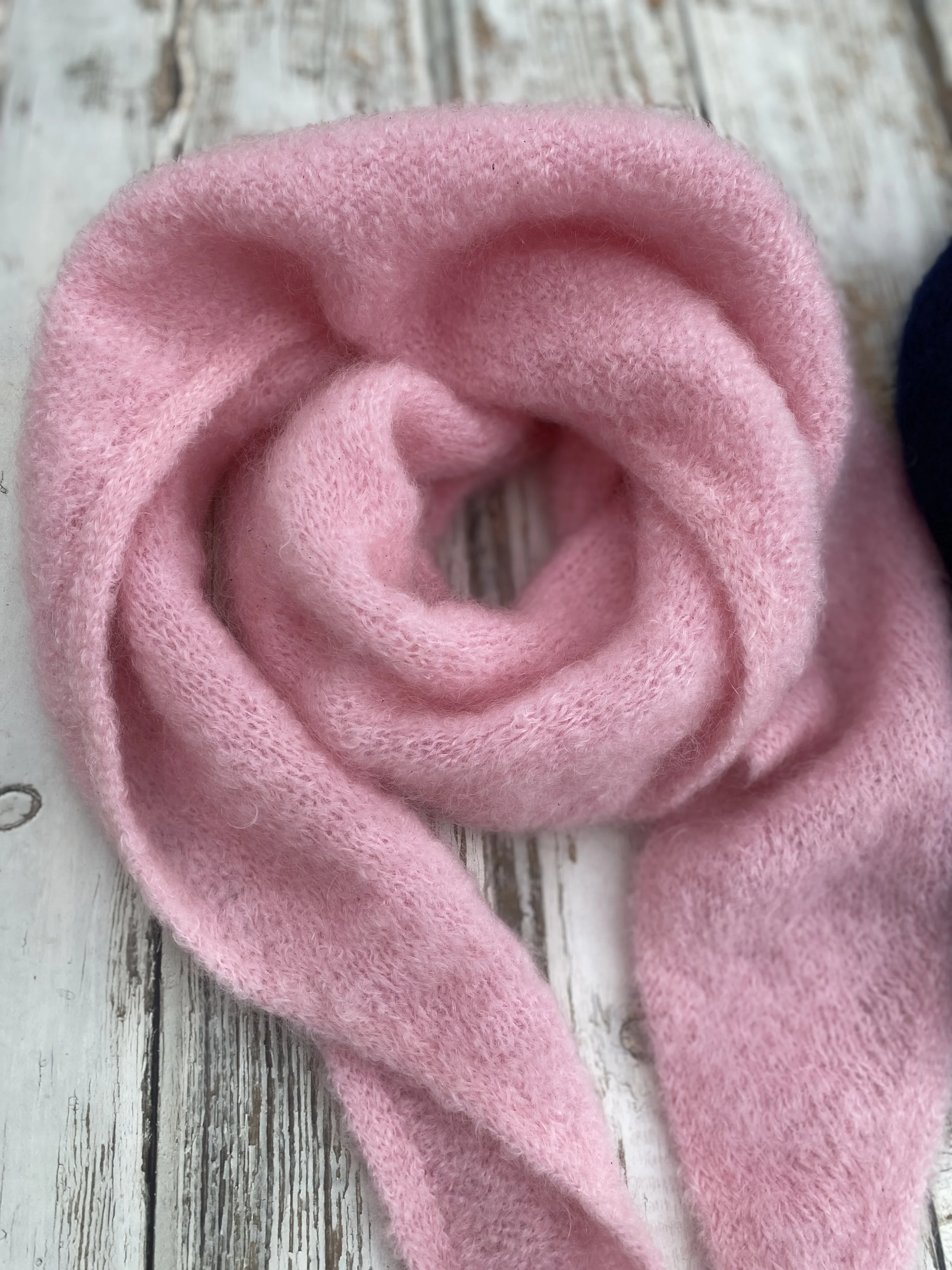 pink_mohair_scarf.jpg