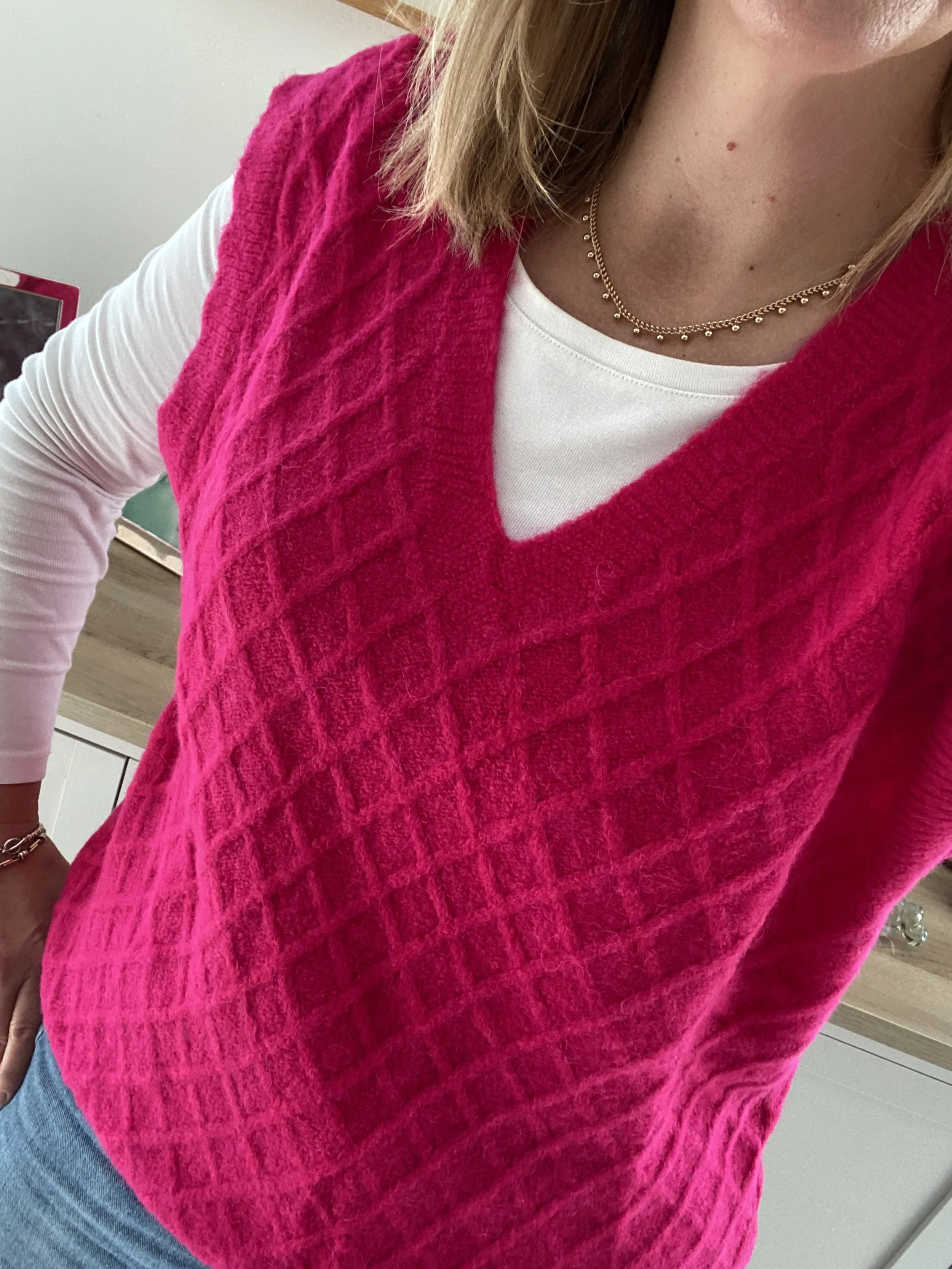 electric rose coloured tank top