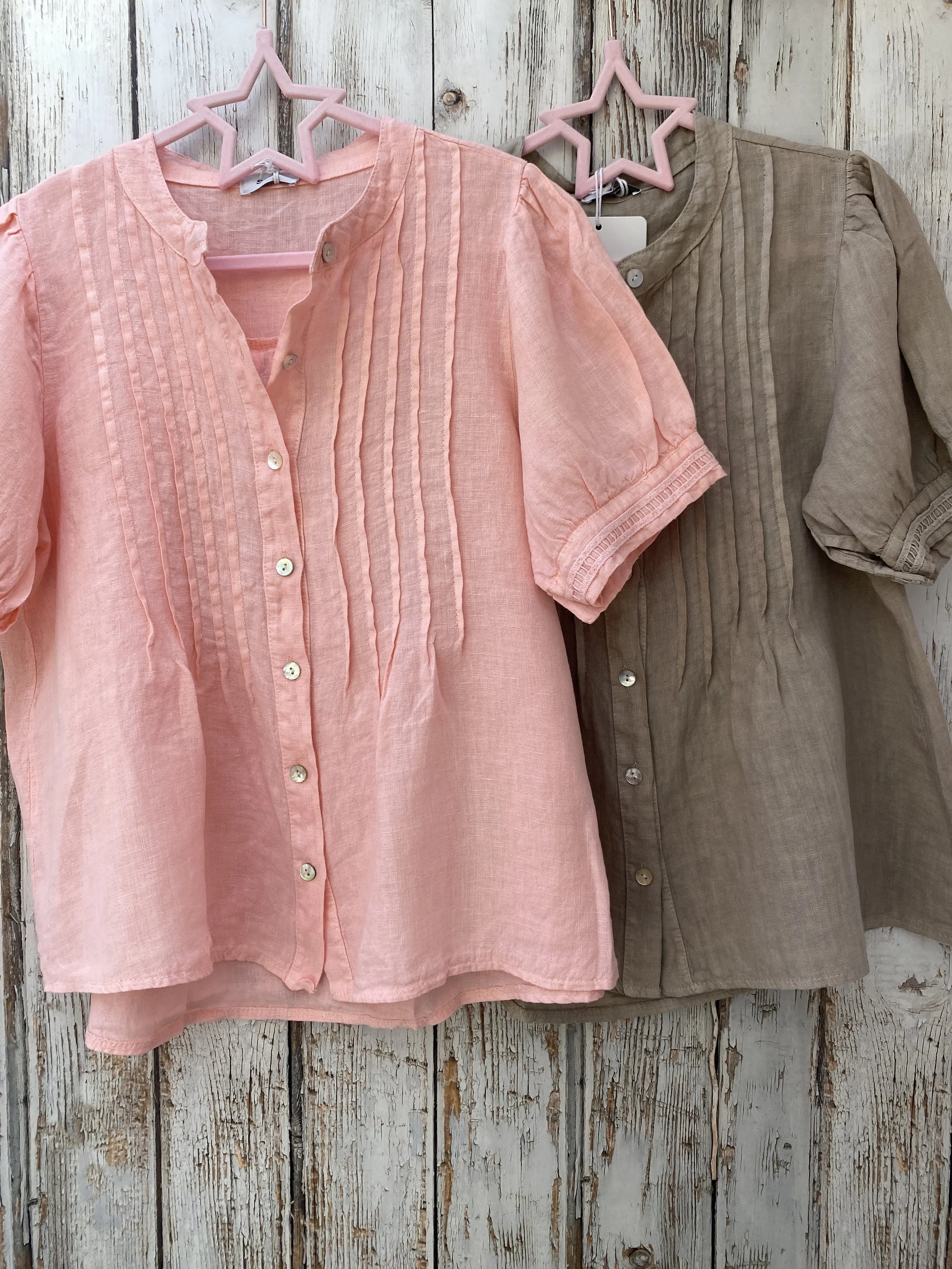 Pleat Detail Linen Short Sleeve Shirt