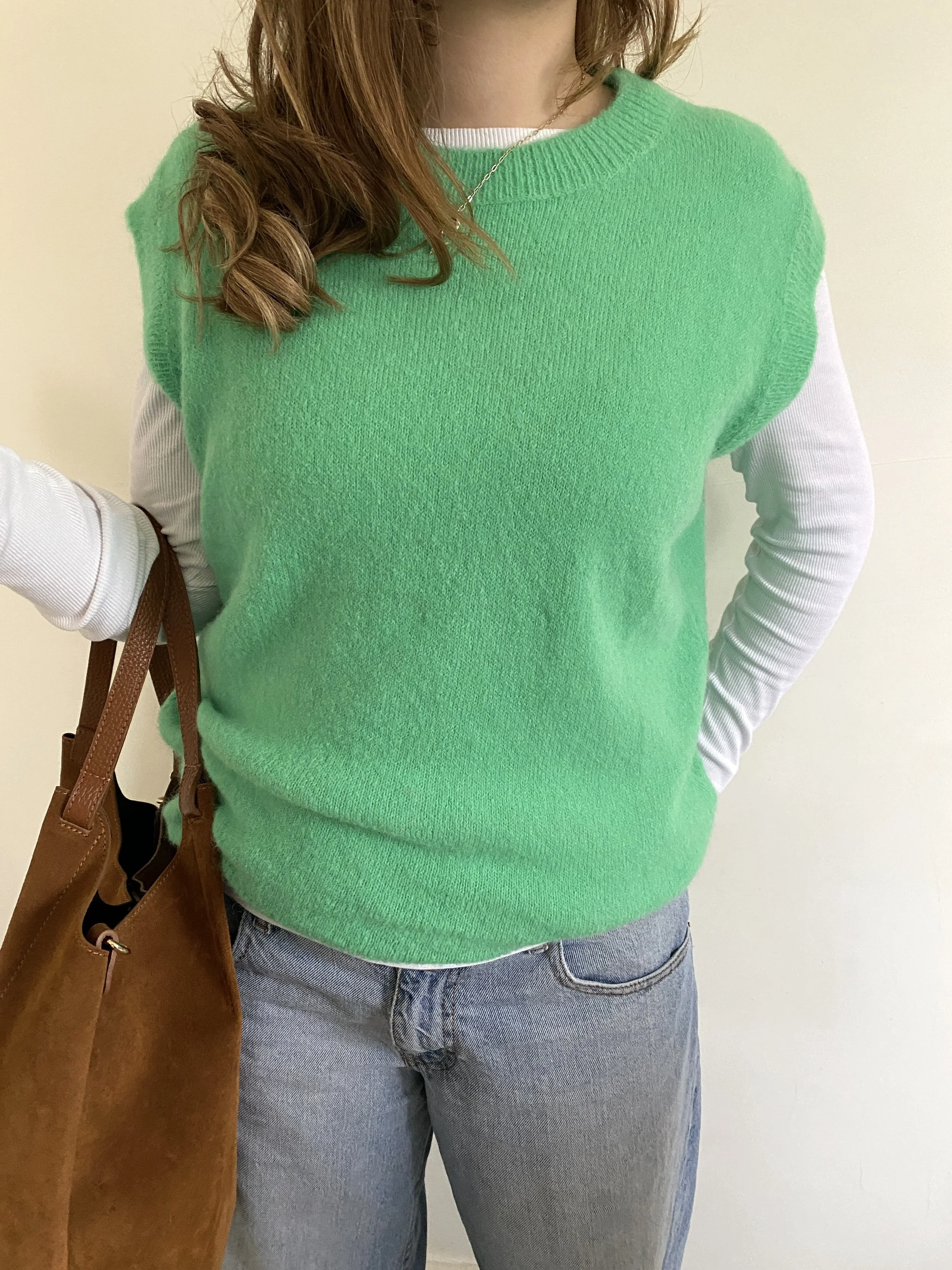 Round Neck Super Soft Sleeveless Jumper