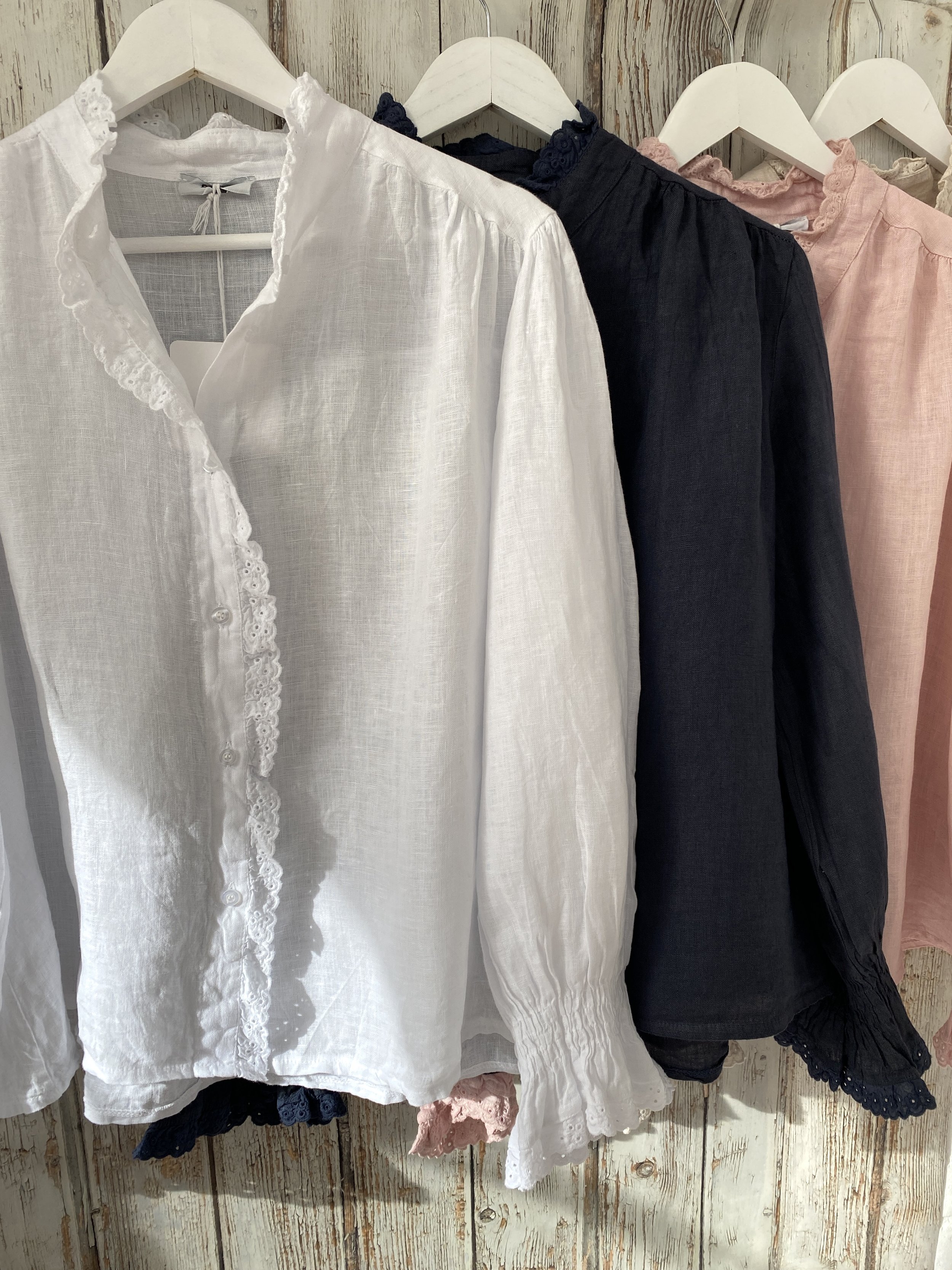 Linen Frill Edge Blouse