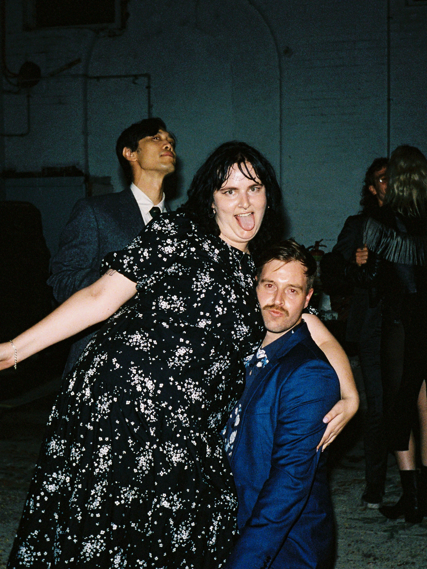 000081.gif