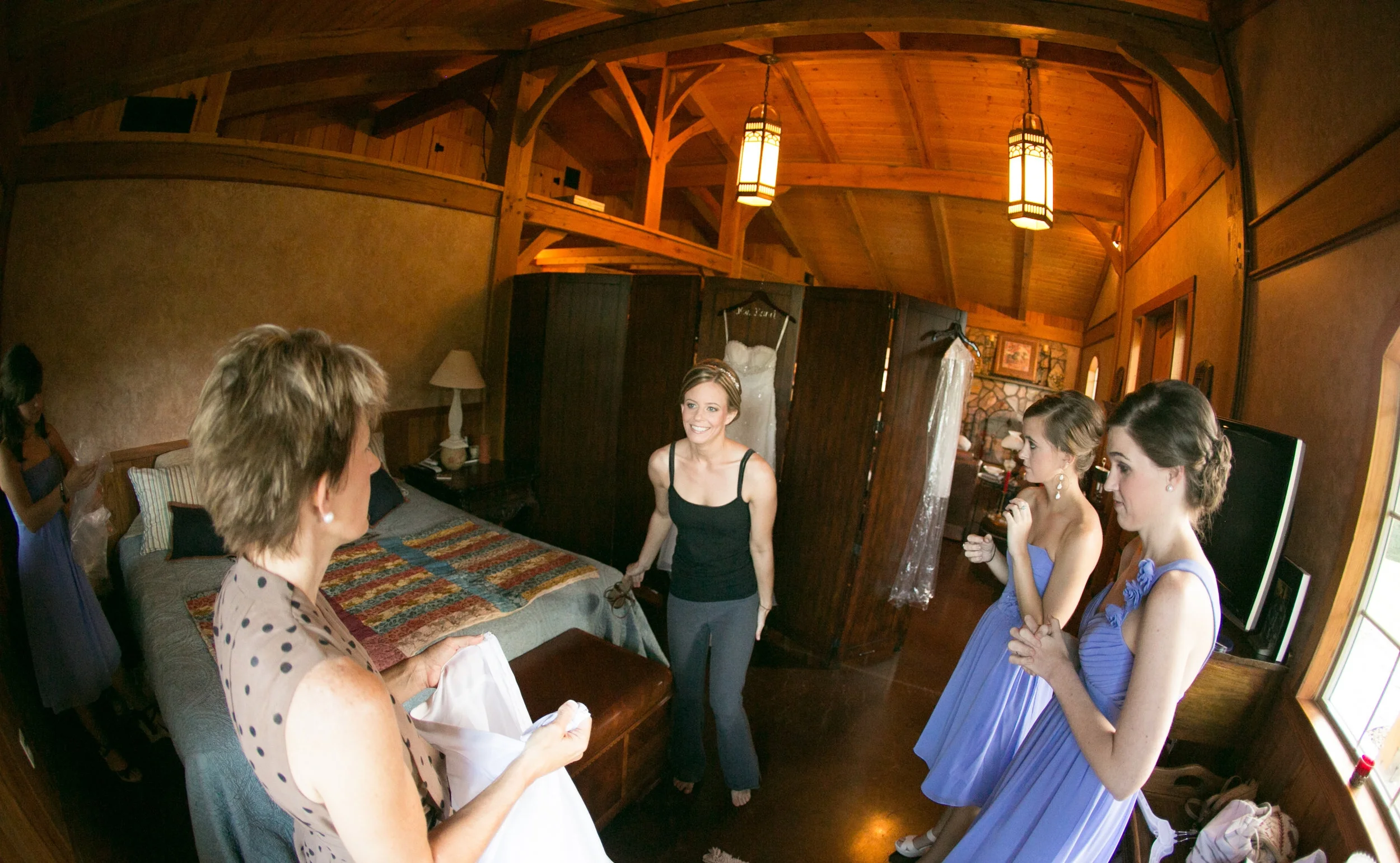 Bridal Suite Bridesmaids Image
