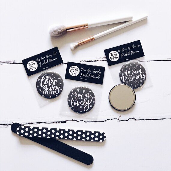 https://i.etsystatic.com/12997364/r/il/11dd85/1701437055/il_570xN.1701437055_9sk3.jpg