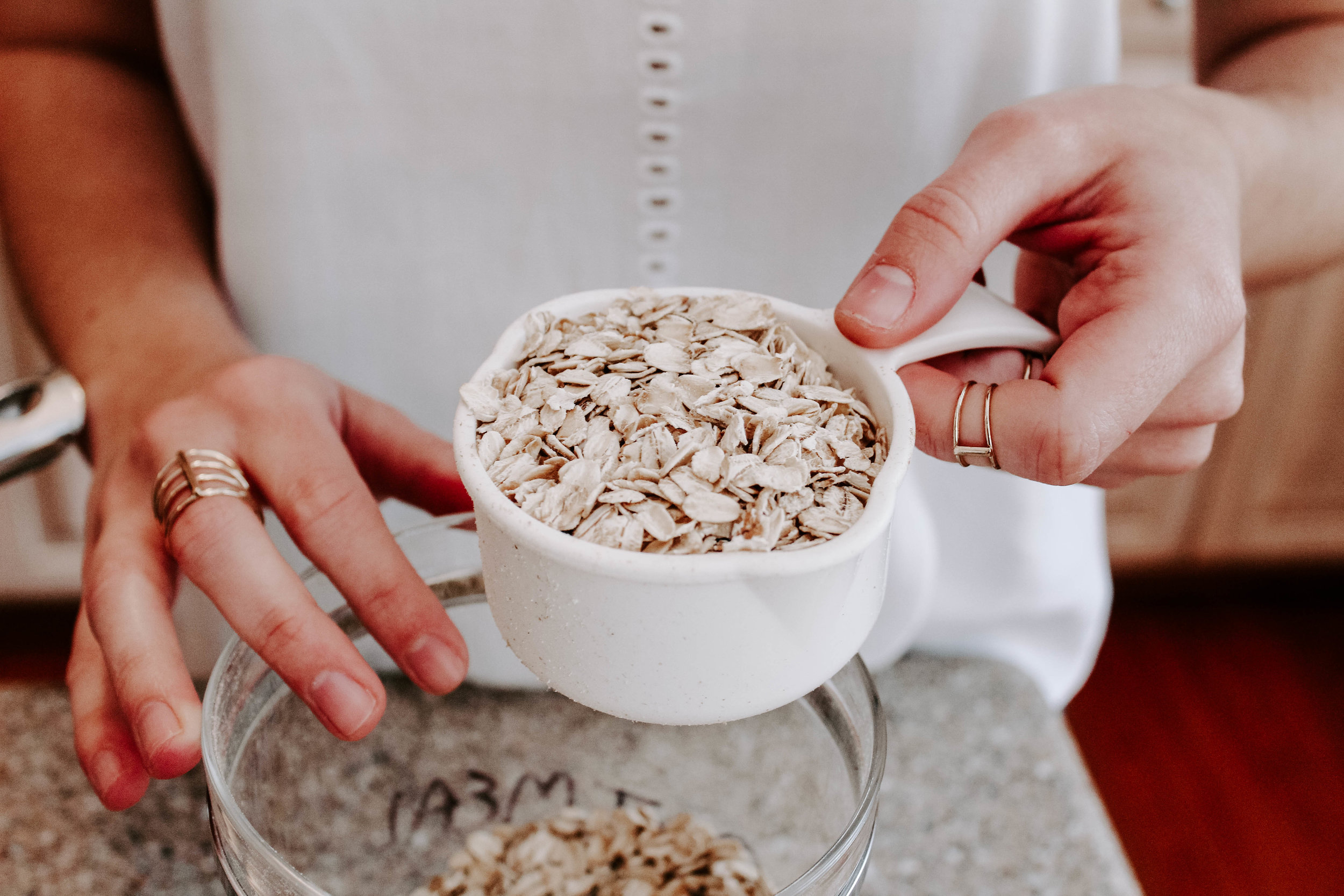 oatmealcarbsdietitianblog.jpg