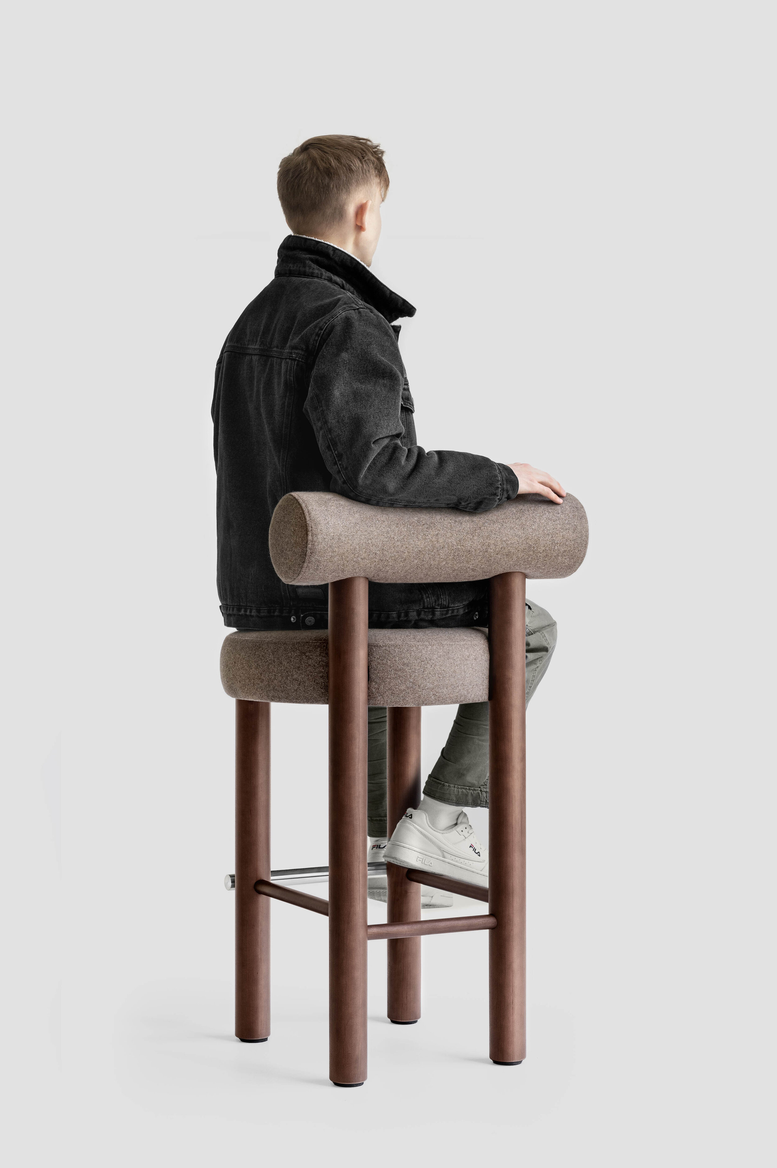 Bar Chair Gropius CS2 a (11).jpg