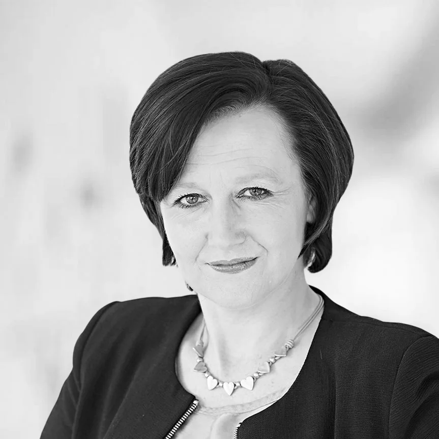 MOBIE TRUSTEE MARY PARSONS